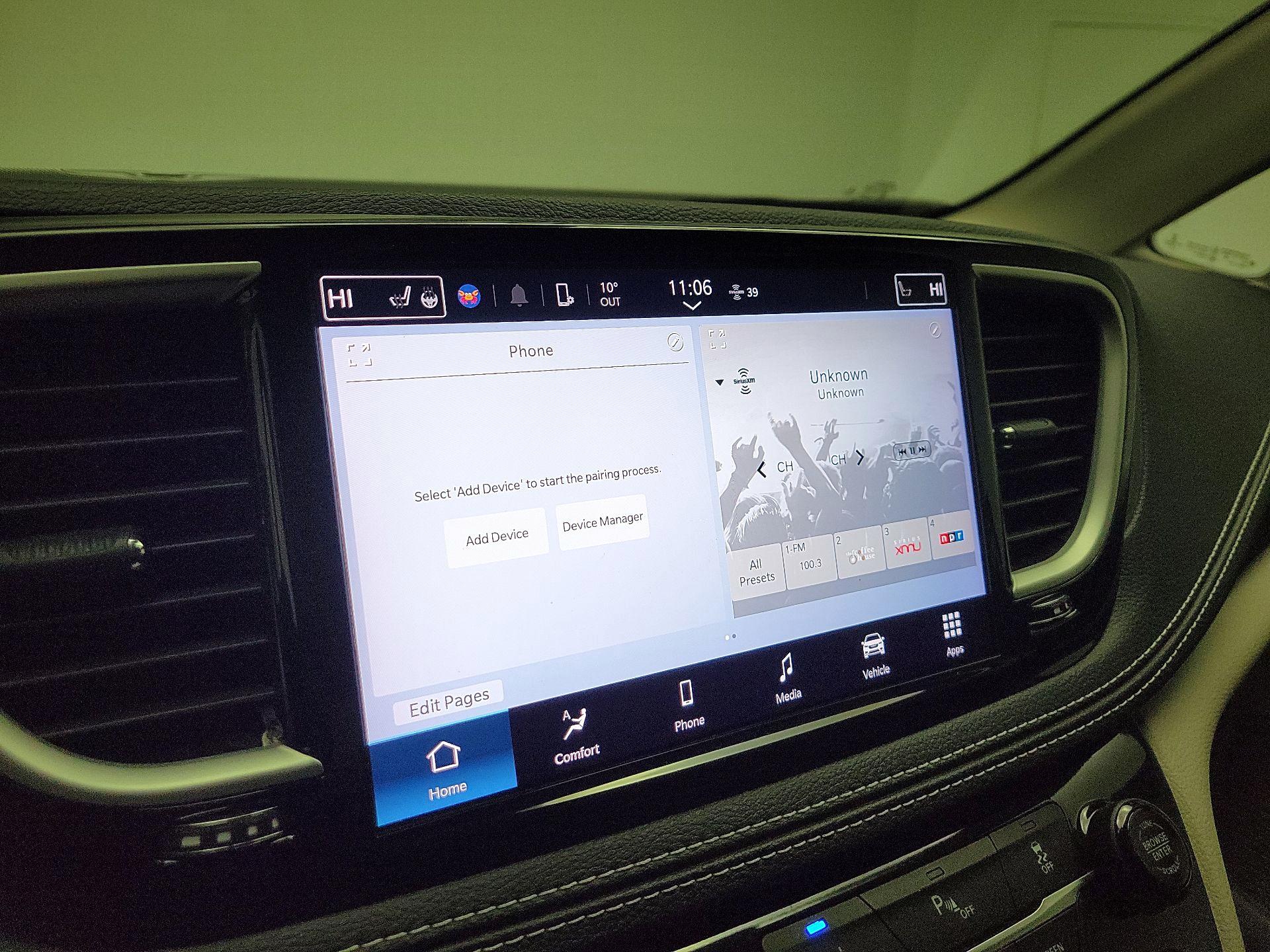 Thumbnail: 2022 Chrysler Pacifica - 14