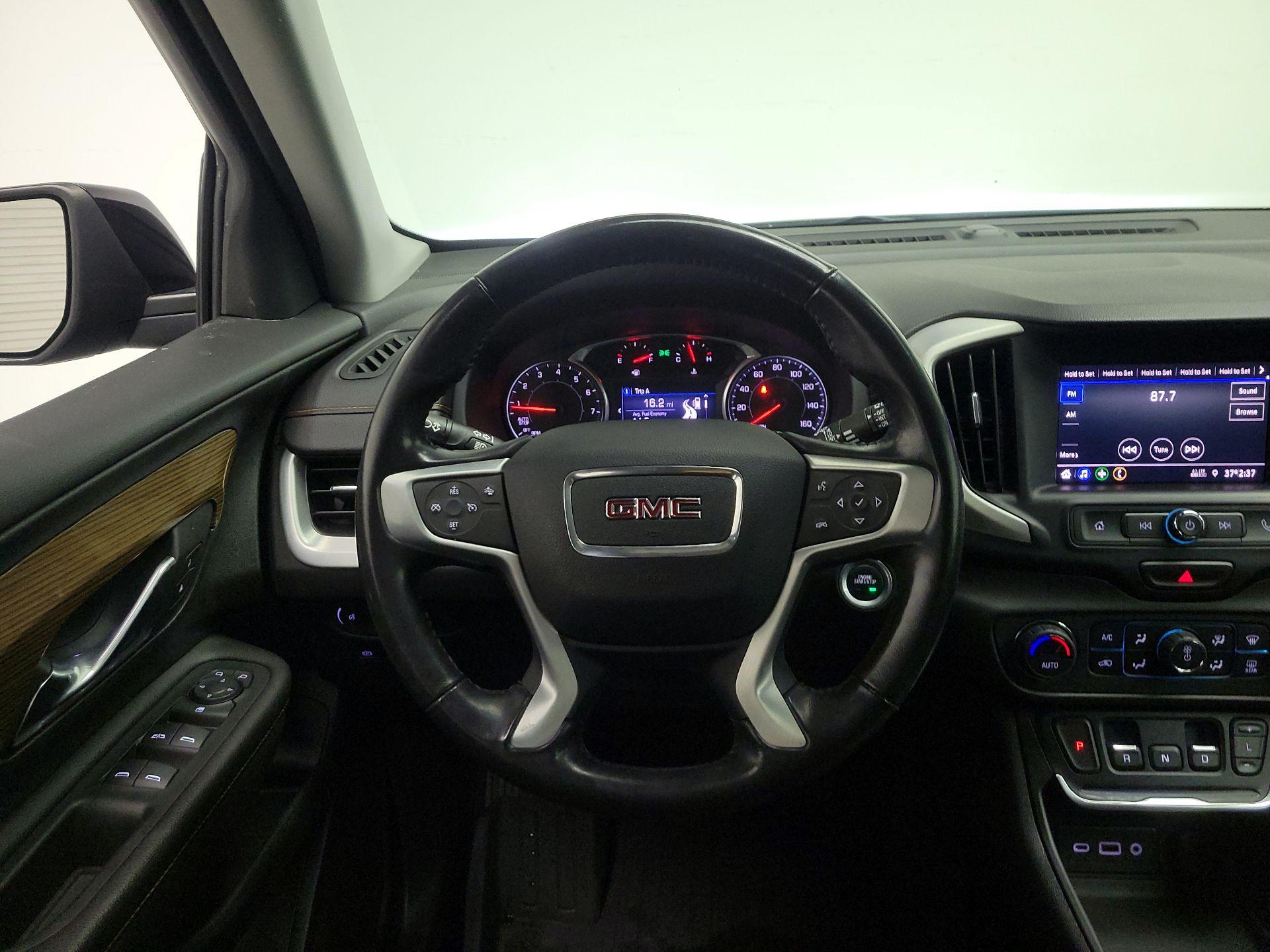 Thumbnail: 2020 GMC Terrain - 10