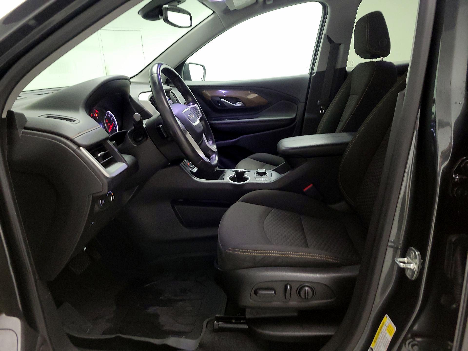 Thumbnail: 2020 GMC Terrain - 11