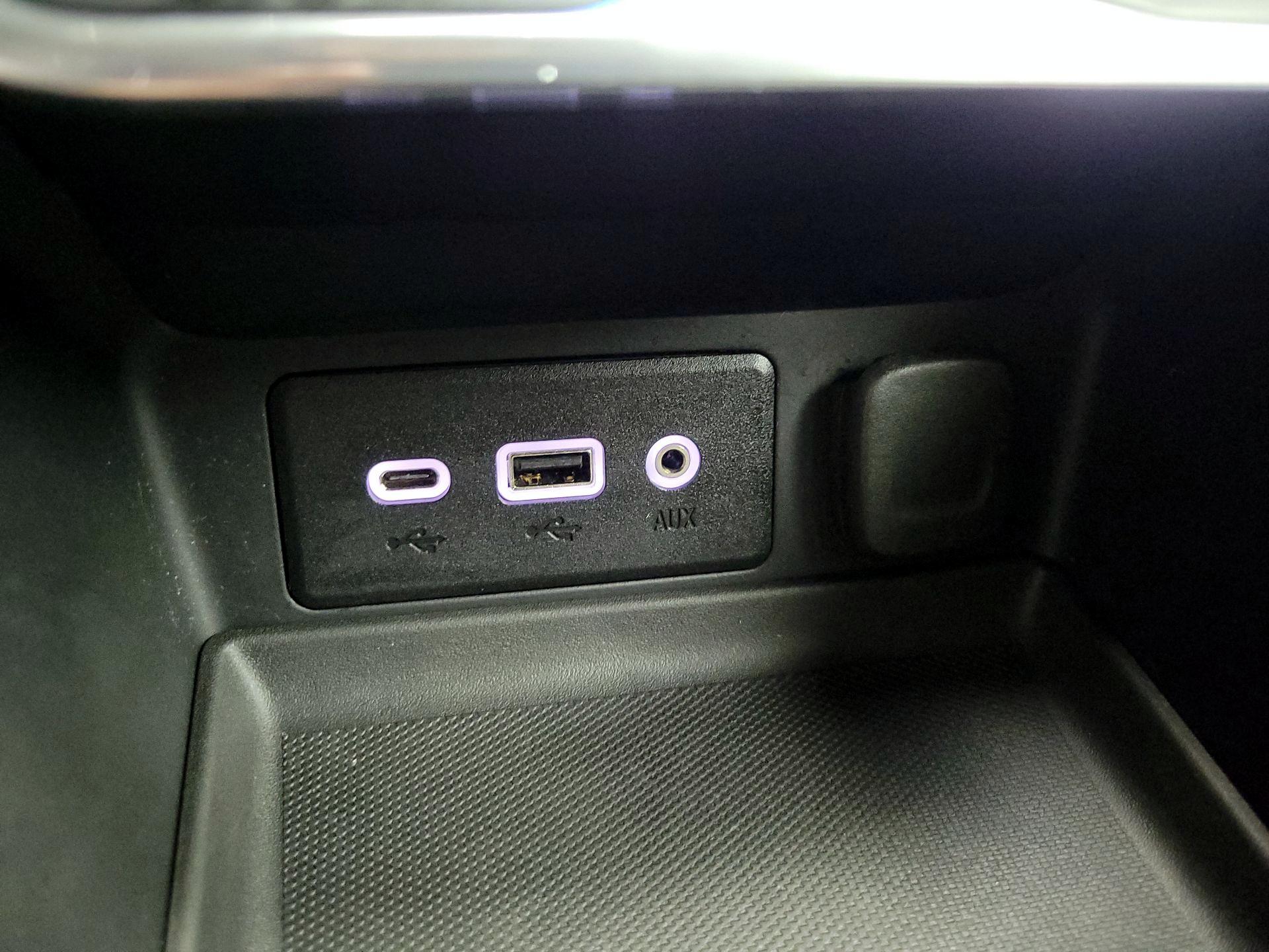 Thumbnail: 2020 GMC Terrain - 18