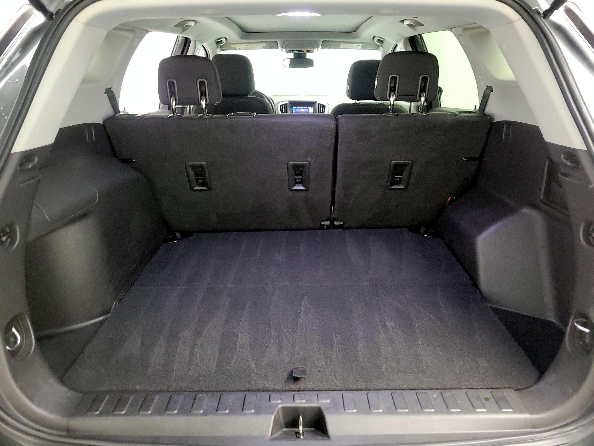 Thumbnail: 2020 GMC Terrain - 20