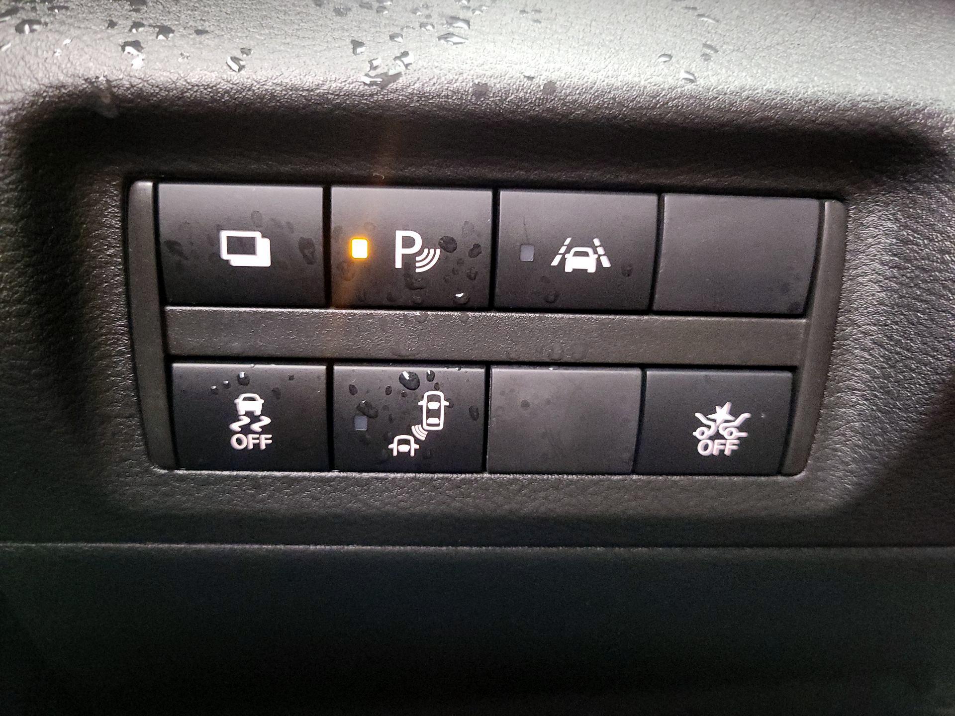 Thumbnail: 2022 Nissan Kicks - 13