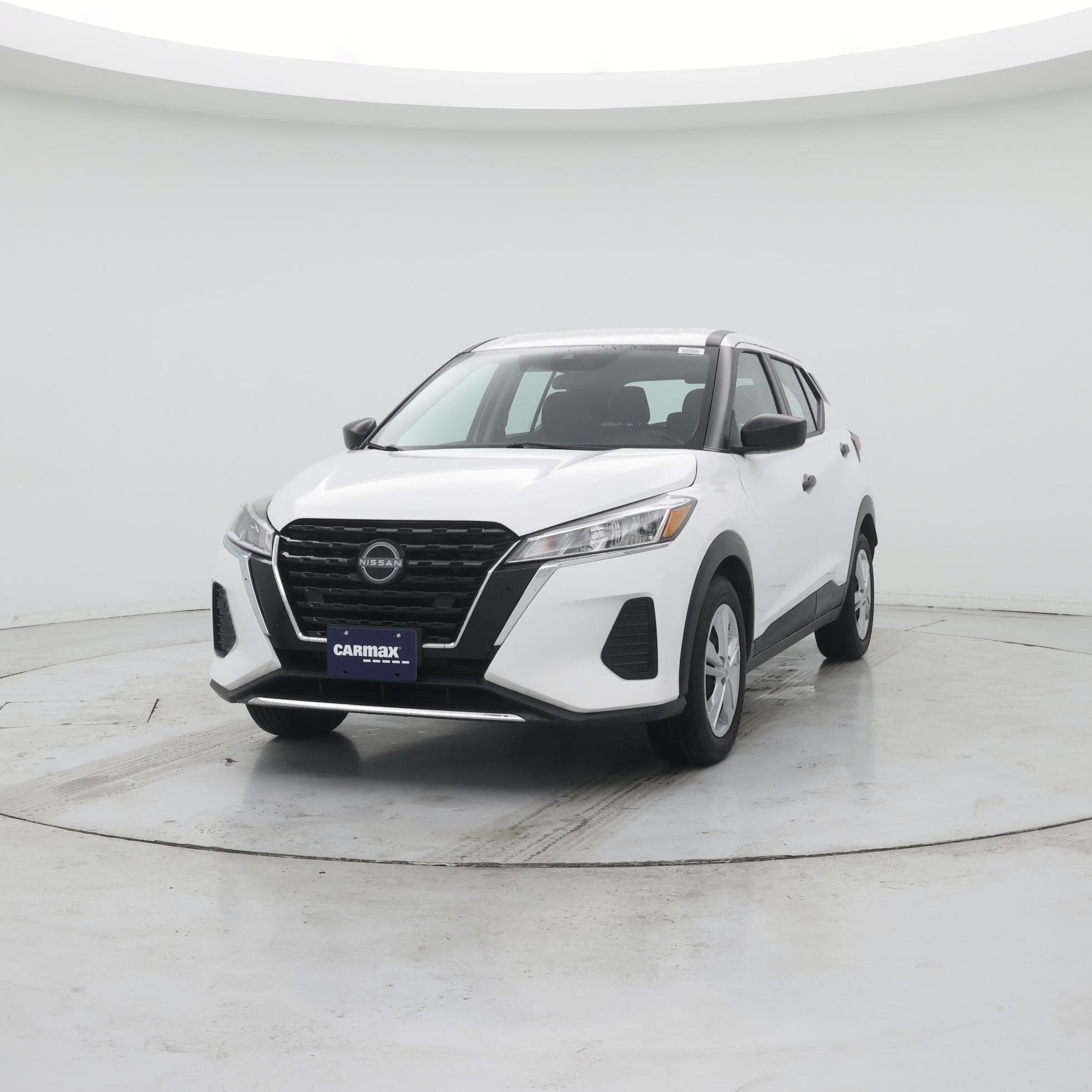 Thumbnail: 2022 Nissan Kicks - 4