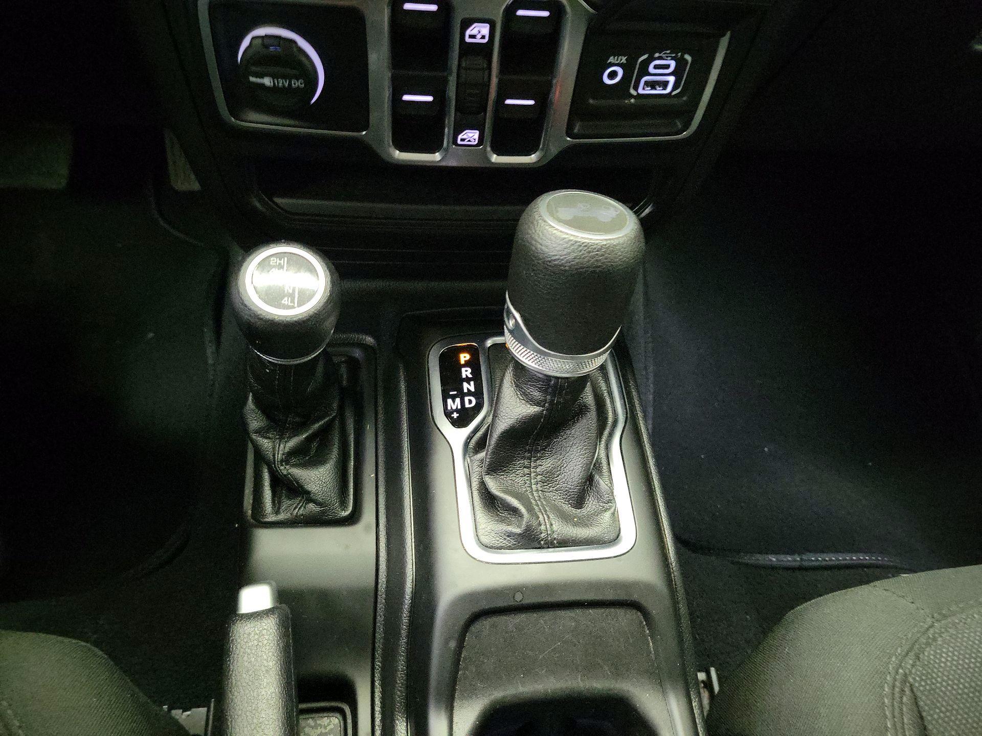 Thumbnail: 2023 Jeep Wrangler - 17