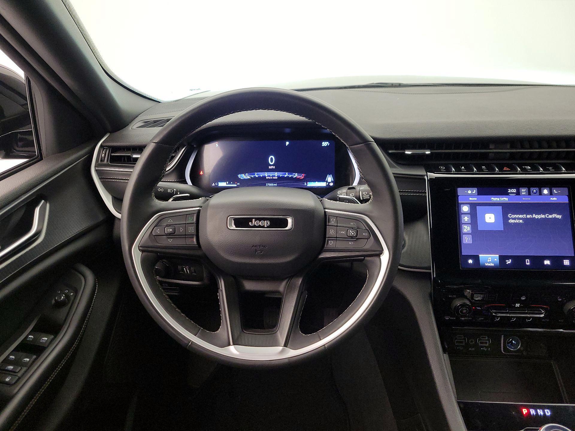 Thumbnail: 2023 Jeep Grand Cherokee - 10