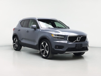 2020 Volvo XC40 T5 Momentum