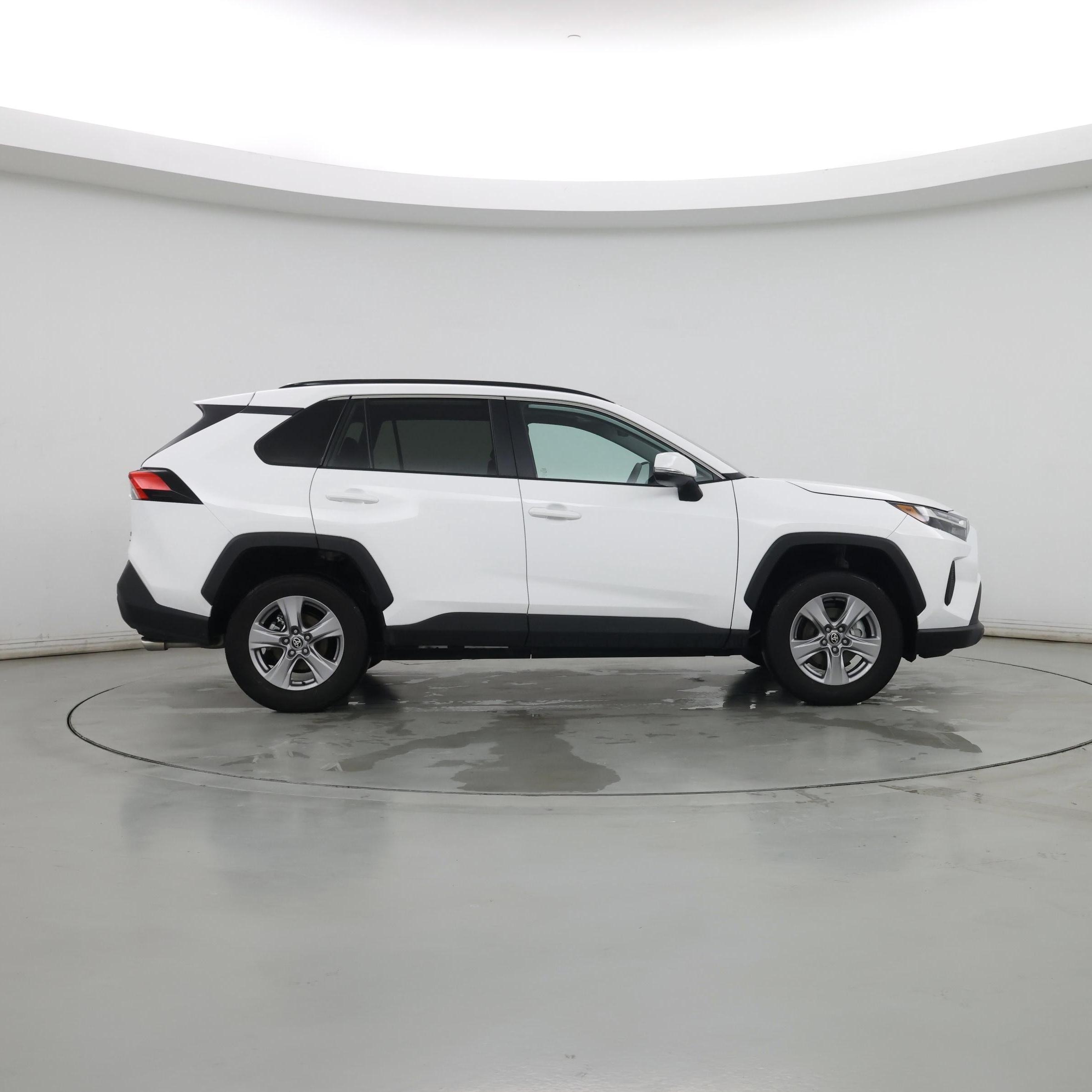 Thumbnail: 2025 Toyota RAV4 - 7