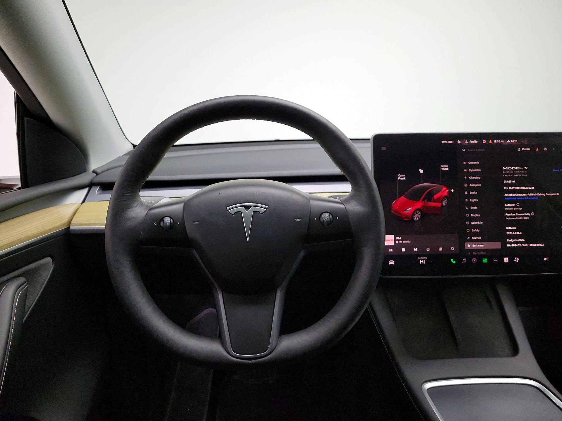 Thumbnail: 2022 Tesla Model Y - 10