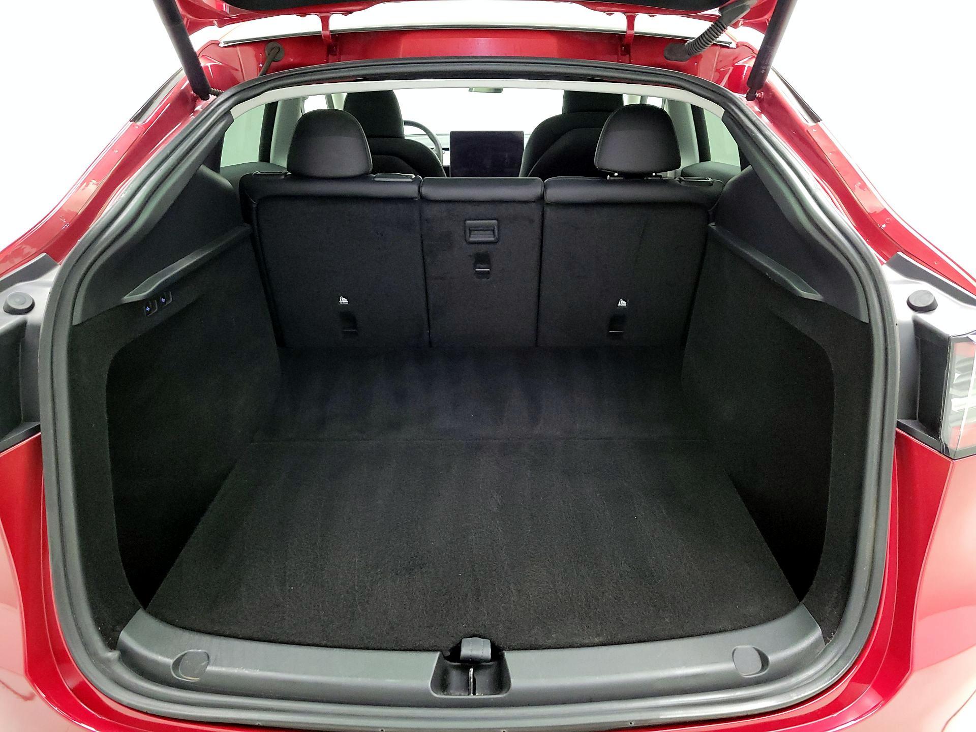 Thumbnail: 2022 Tesla Model Y - 19