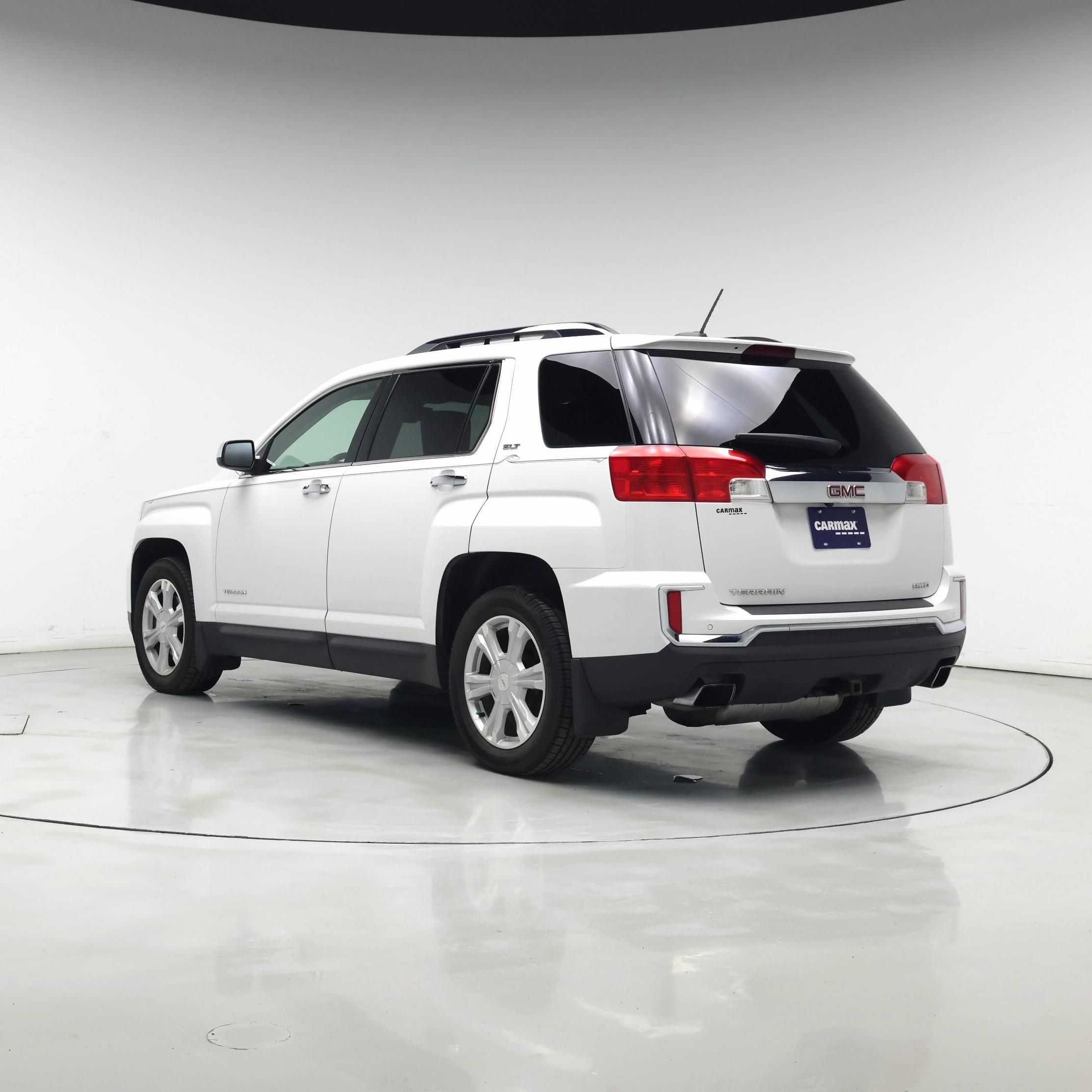 Thumbnail: 2017 GMC Terrain - 2