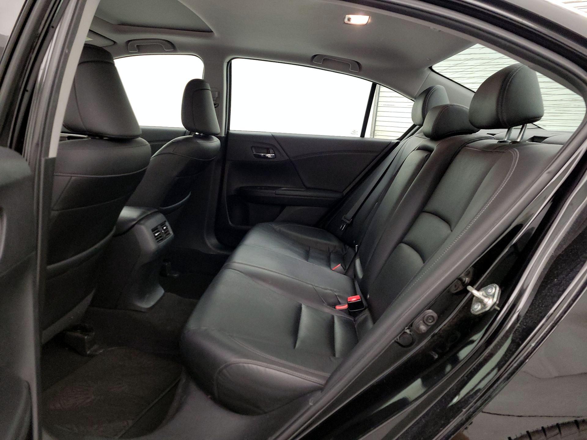 Thumbnail: 2016 Honda Accord - 20