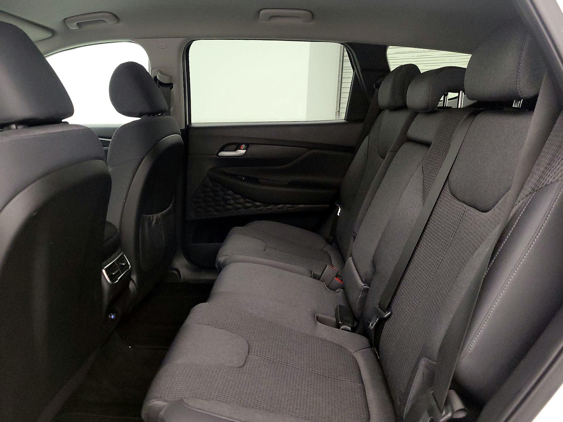 Thumbnail: 2022 Hyundai Santa Fe - 19