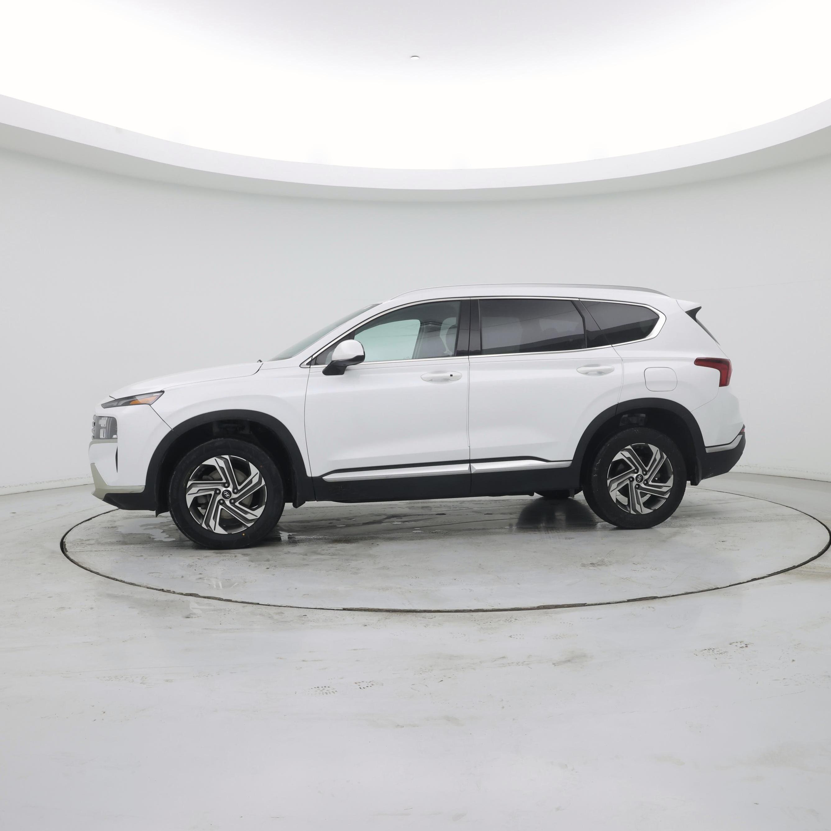 Thumbnail: 2022 Hyundai Santa Fe - 3