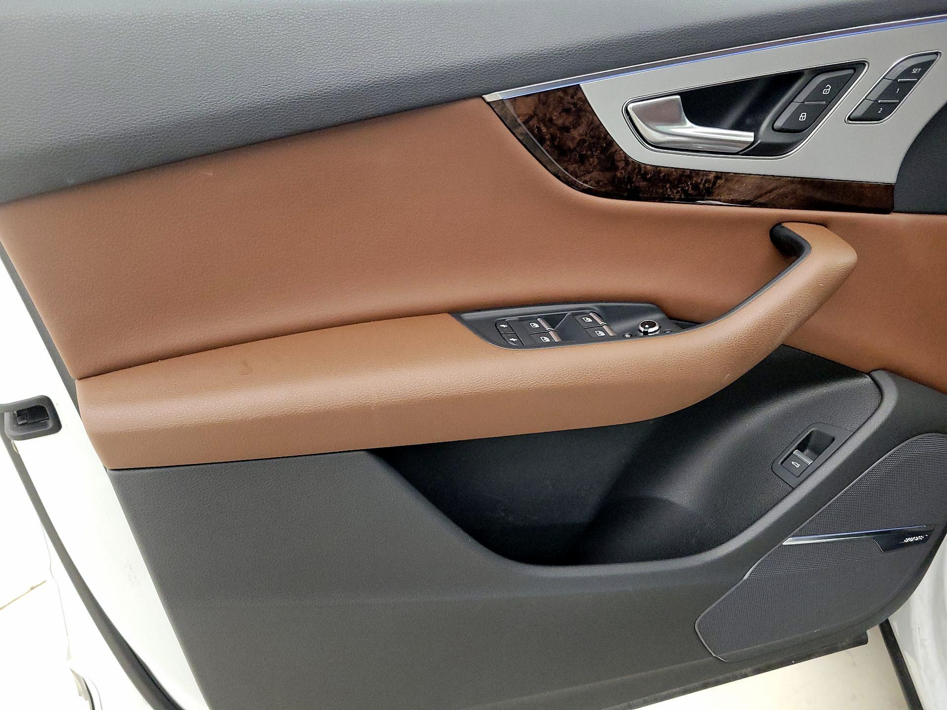 Thumbnail: 2019 Audi Q7 - 12