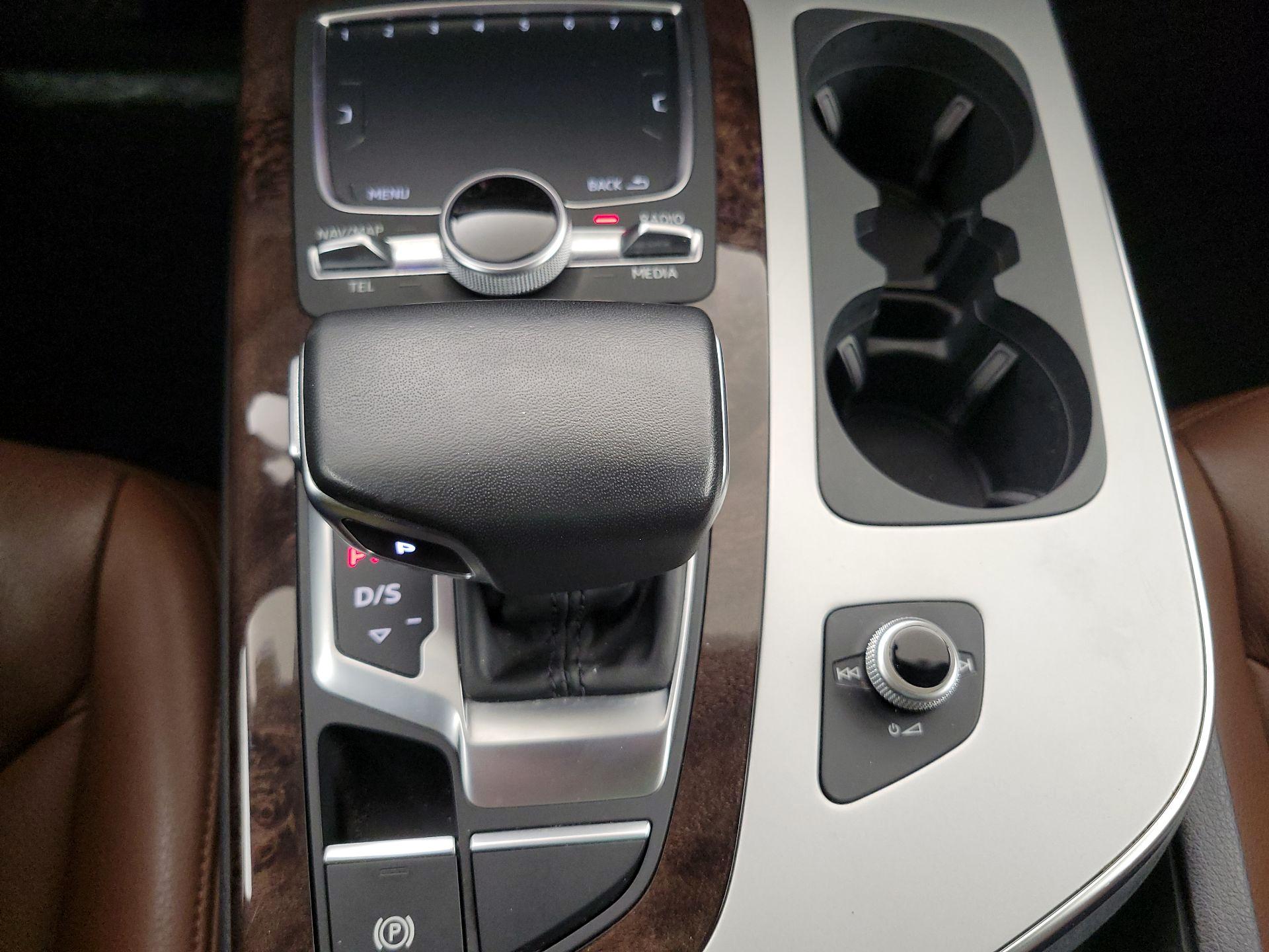 Thumbnail: 2019 Audi Q7 - 18