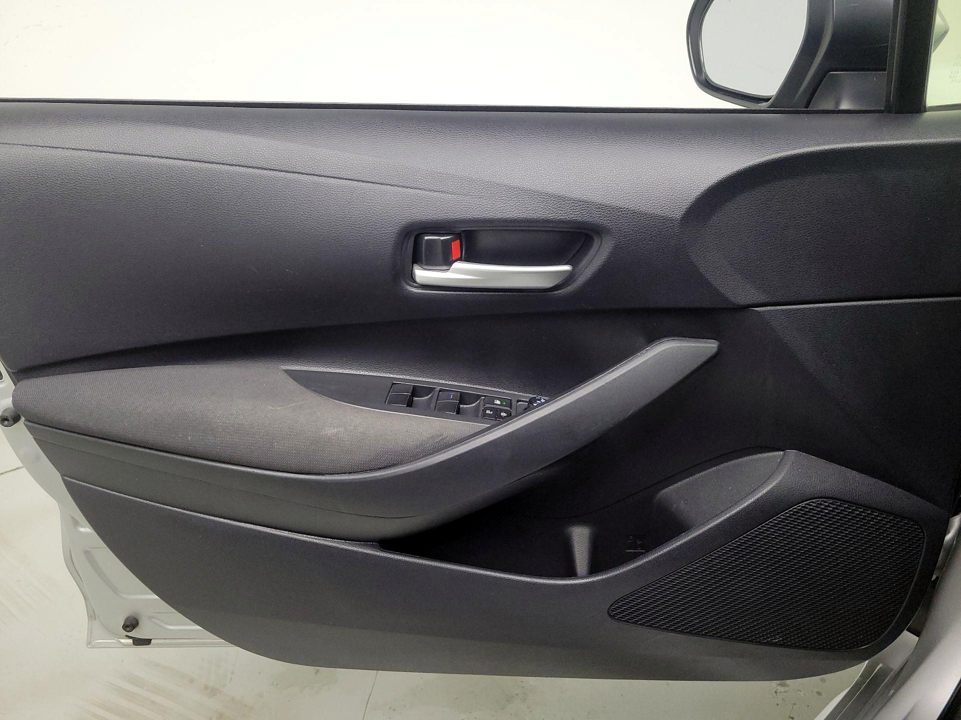 Thumbnail: 2021 Toyota Corolla - 12