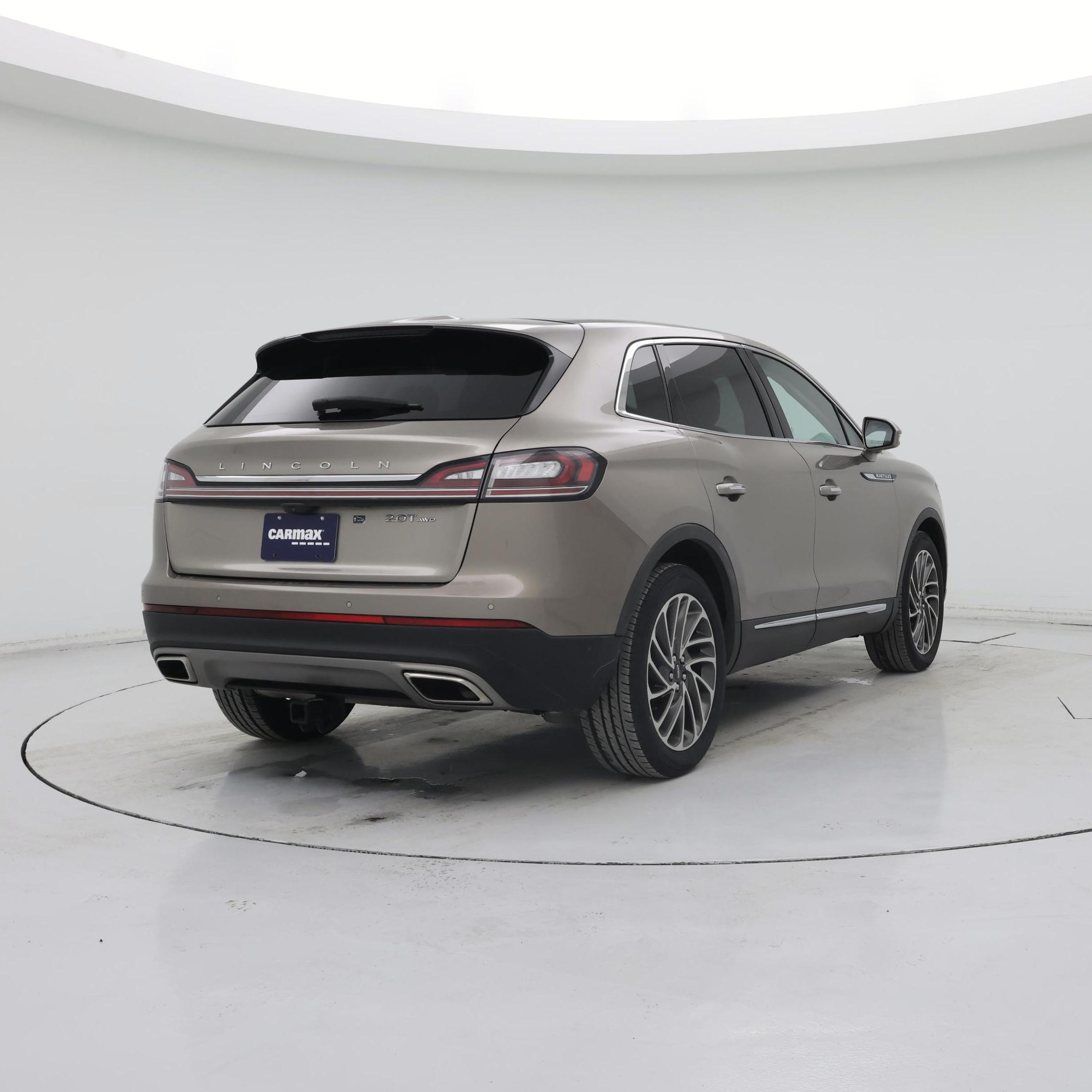 Thumbnail: 2020 Lincoln Nautilus - 8