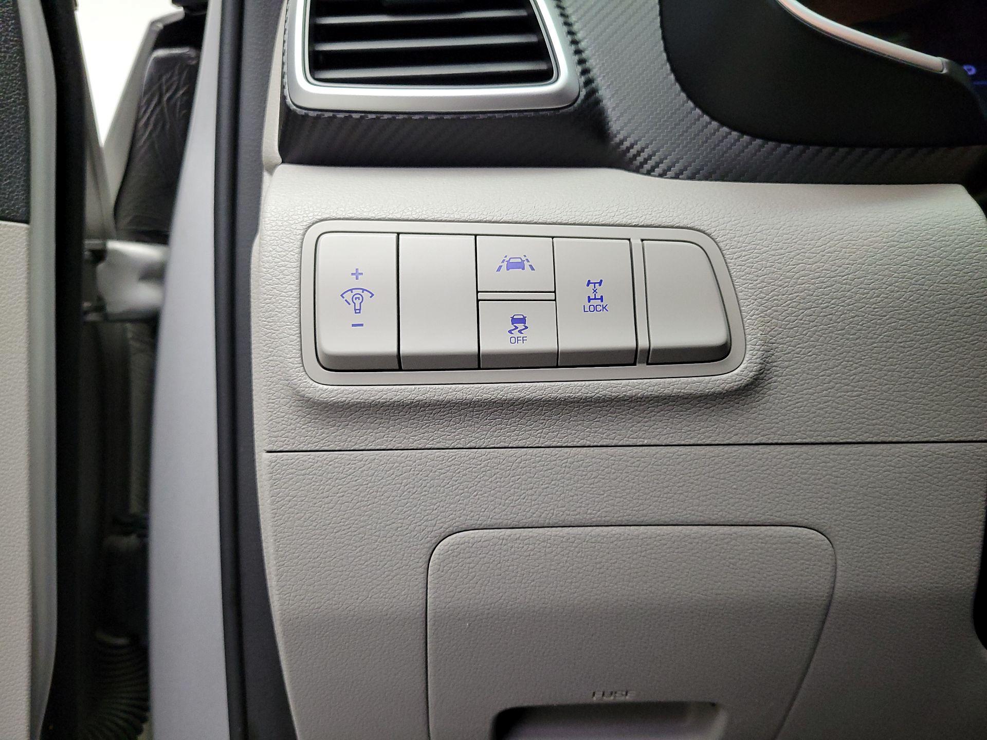 Thumbnail: 2021 Hyundai Tucson - 13