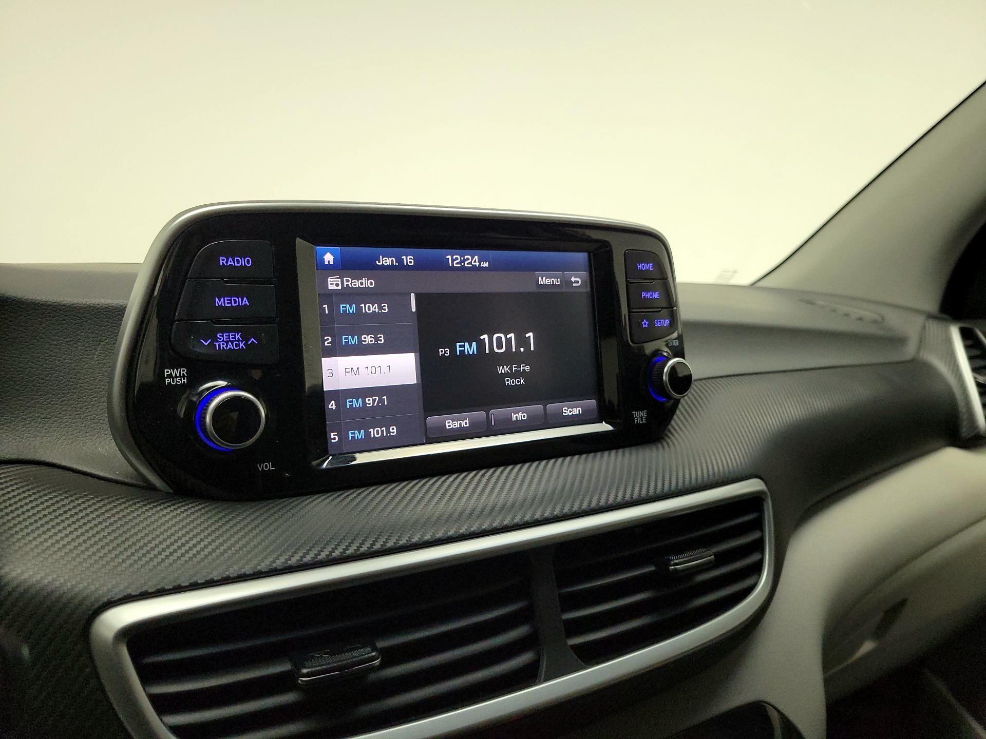 Thumbnail: 2021 Hyundai Tucson - 15