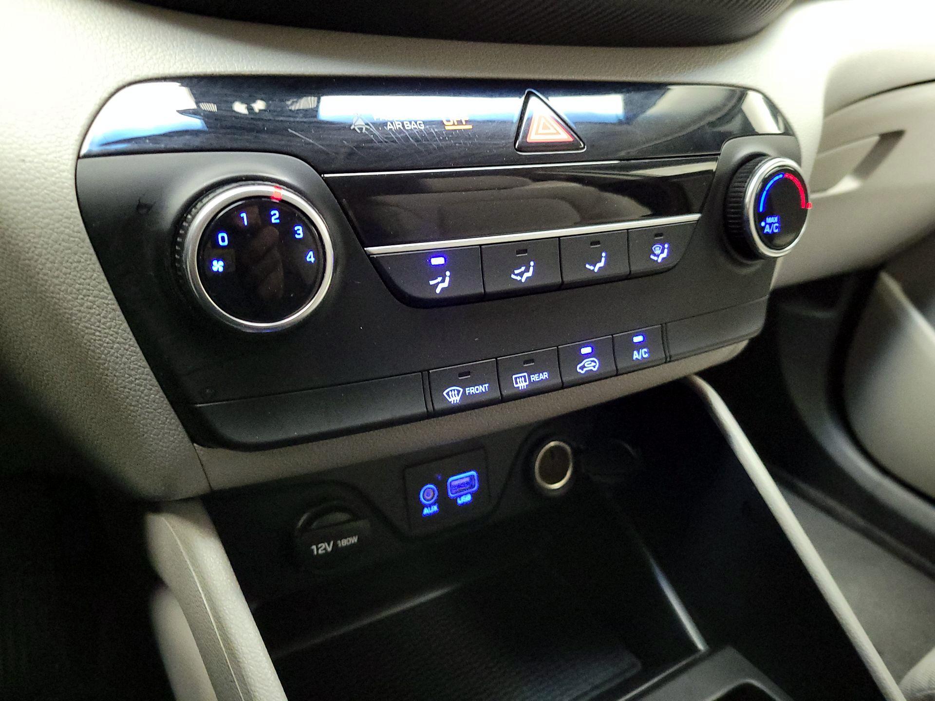 Thumbnail: 2021 Hyundai Tucson - 16