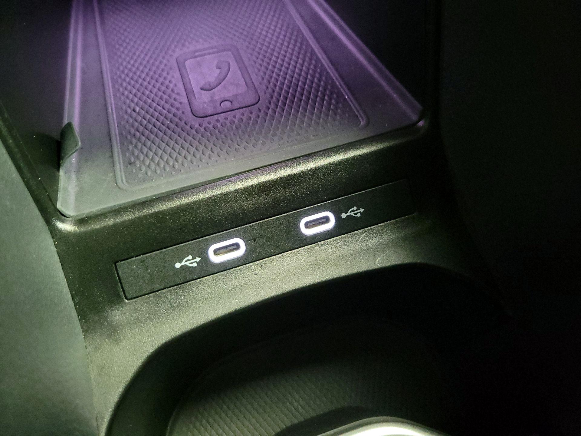 Thumbnail: 2022 Volkswagen ID.4 - 18