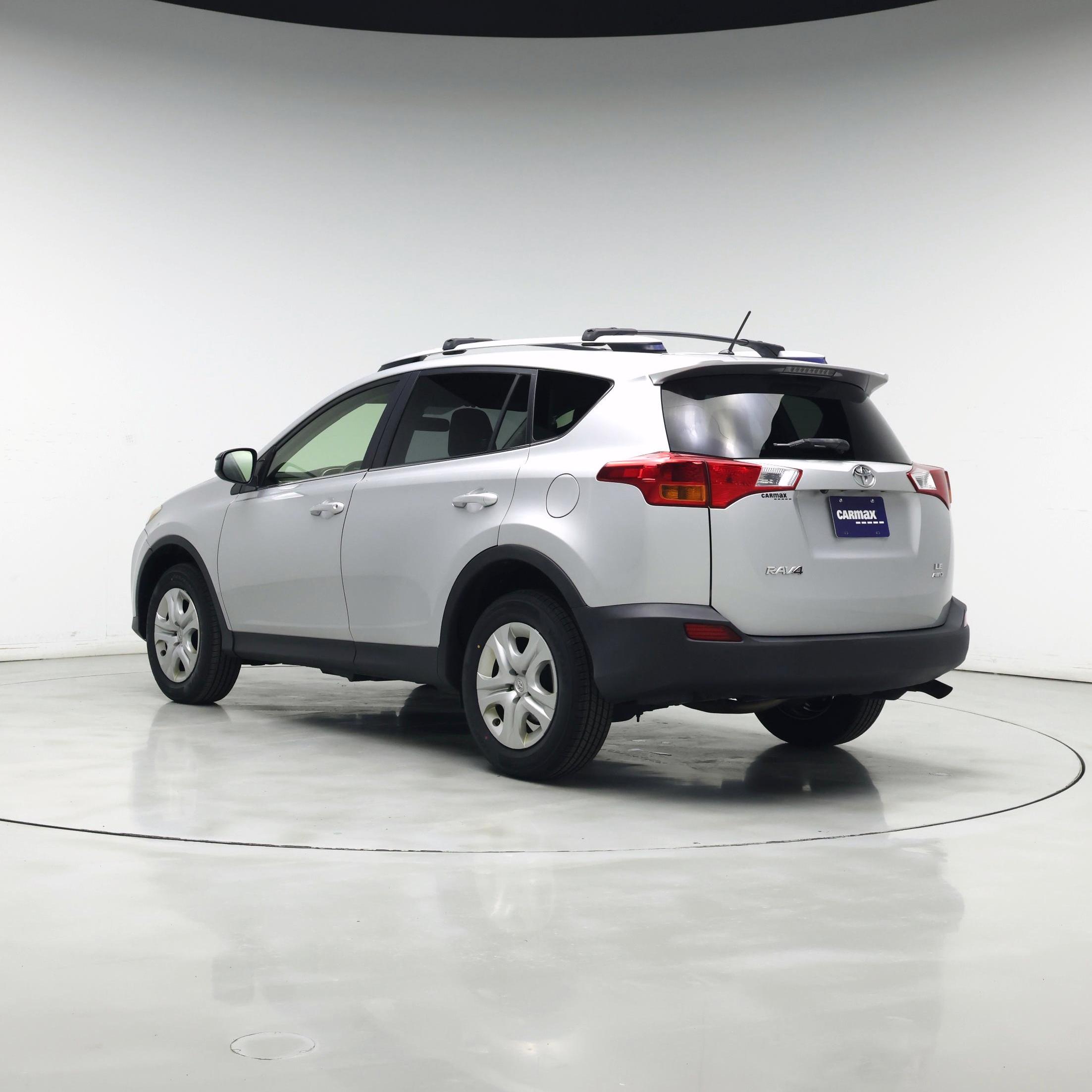 Thumbnail: 2015 Toyota RAV4 - 2