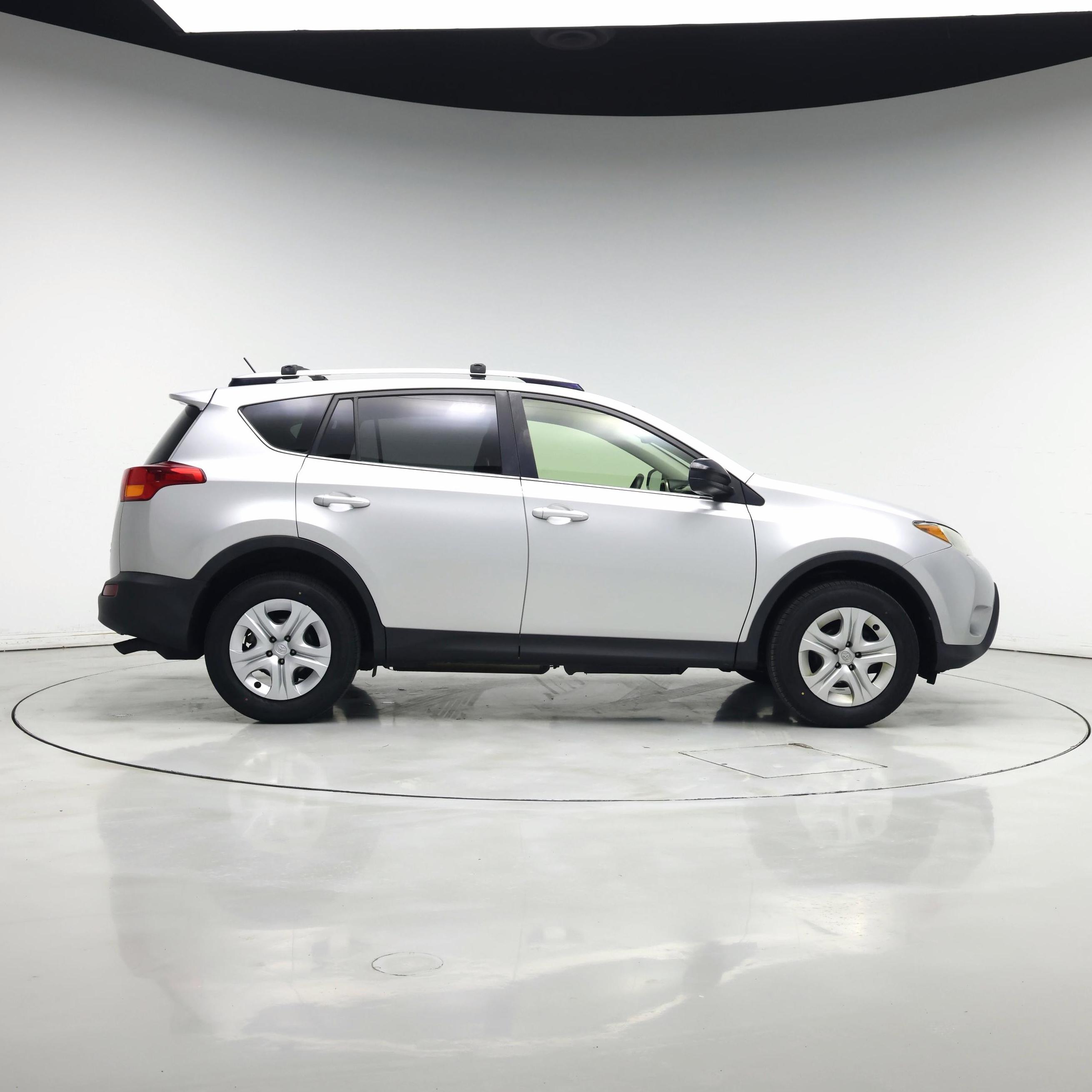 Thumbnail: 2015 Toyota RAV4 - 7