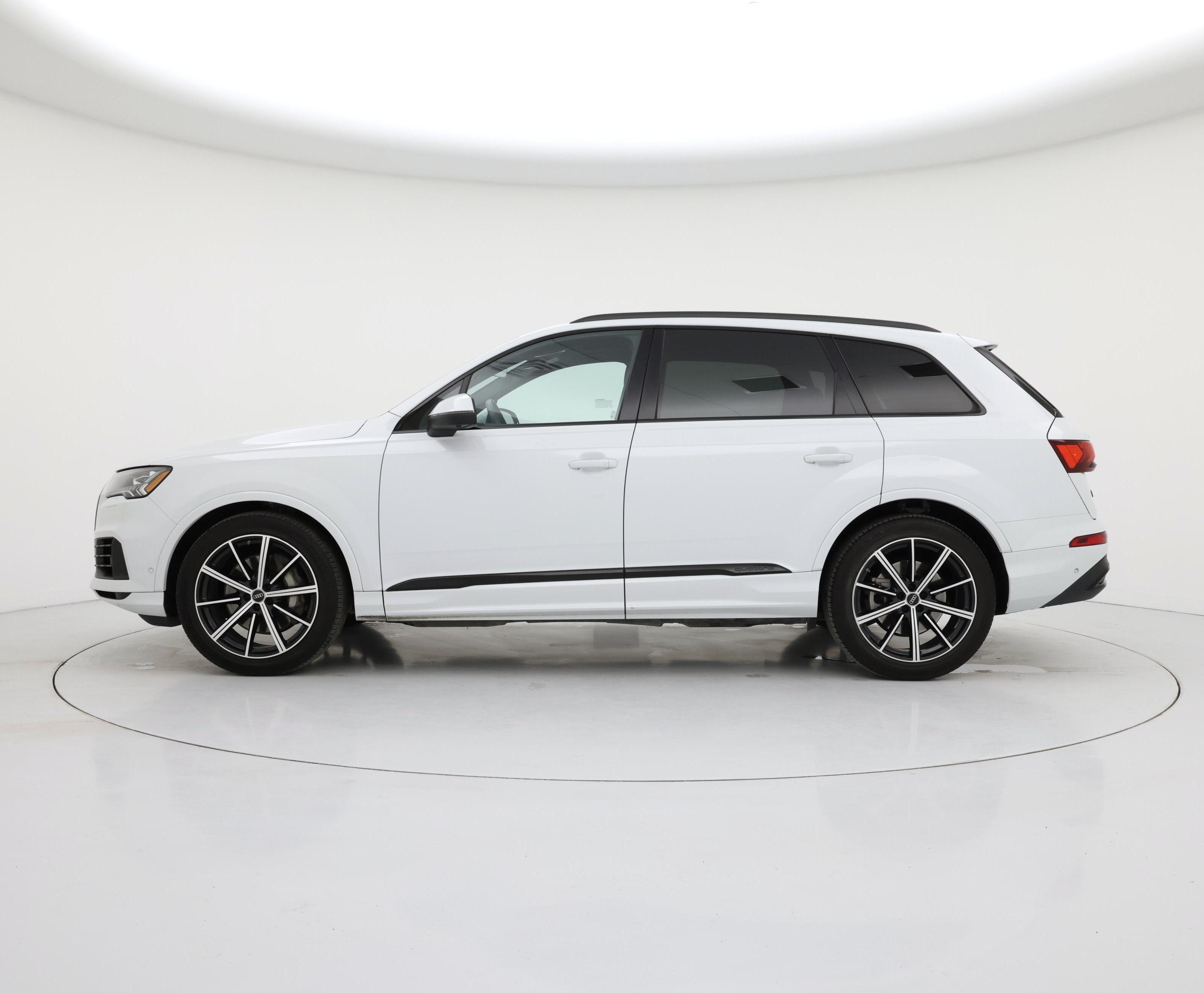 Thumbnail: 2024 Audi Q7 - 3