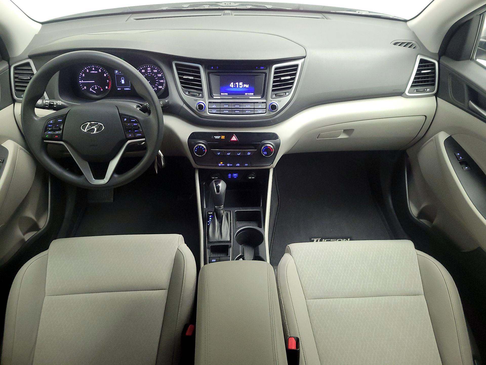 Thumbnail: 2016 Hyundai Tucson - 9