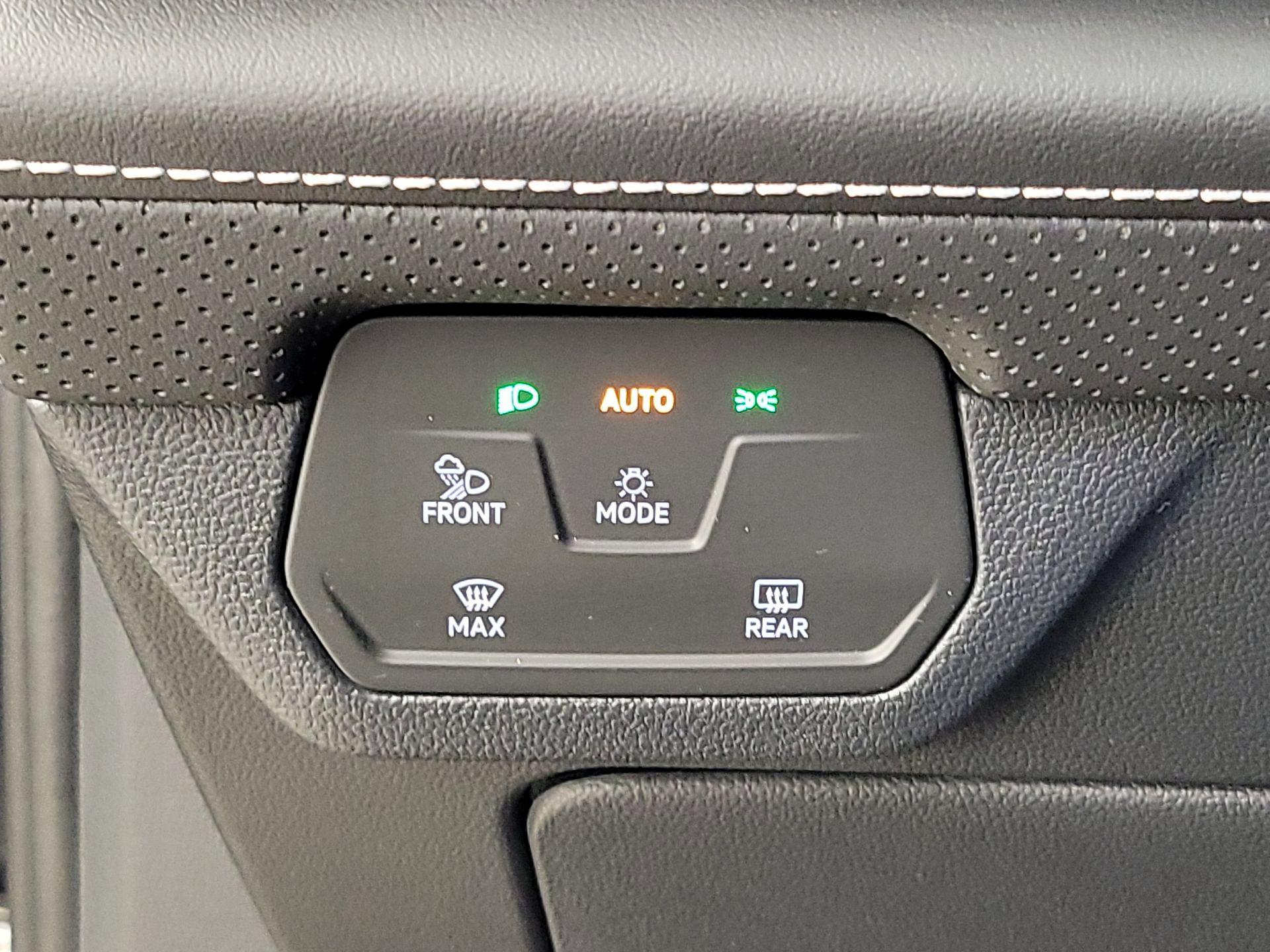 Thumbnail: 2025 Volkswagen Atlas - 13