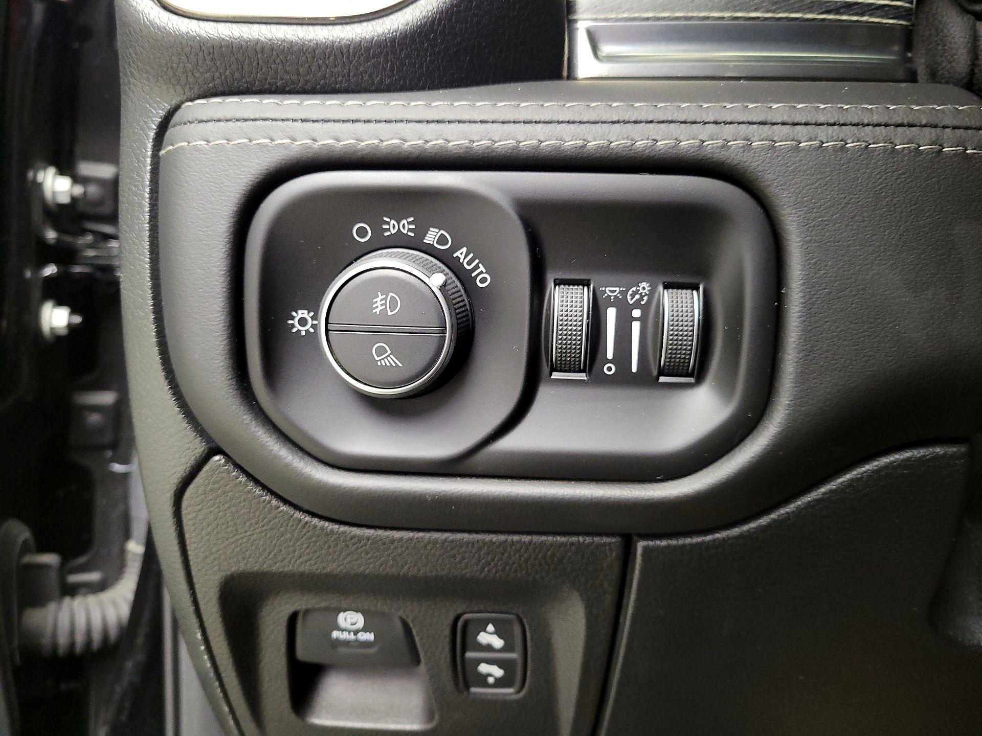 Thumbnail: 2020 RAM 1500 - 13