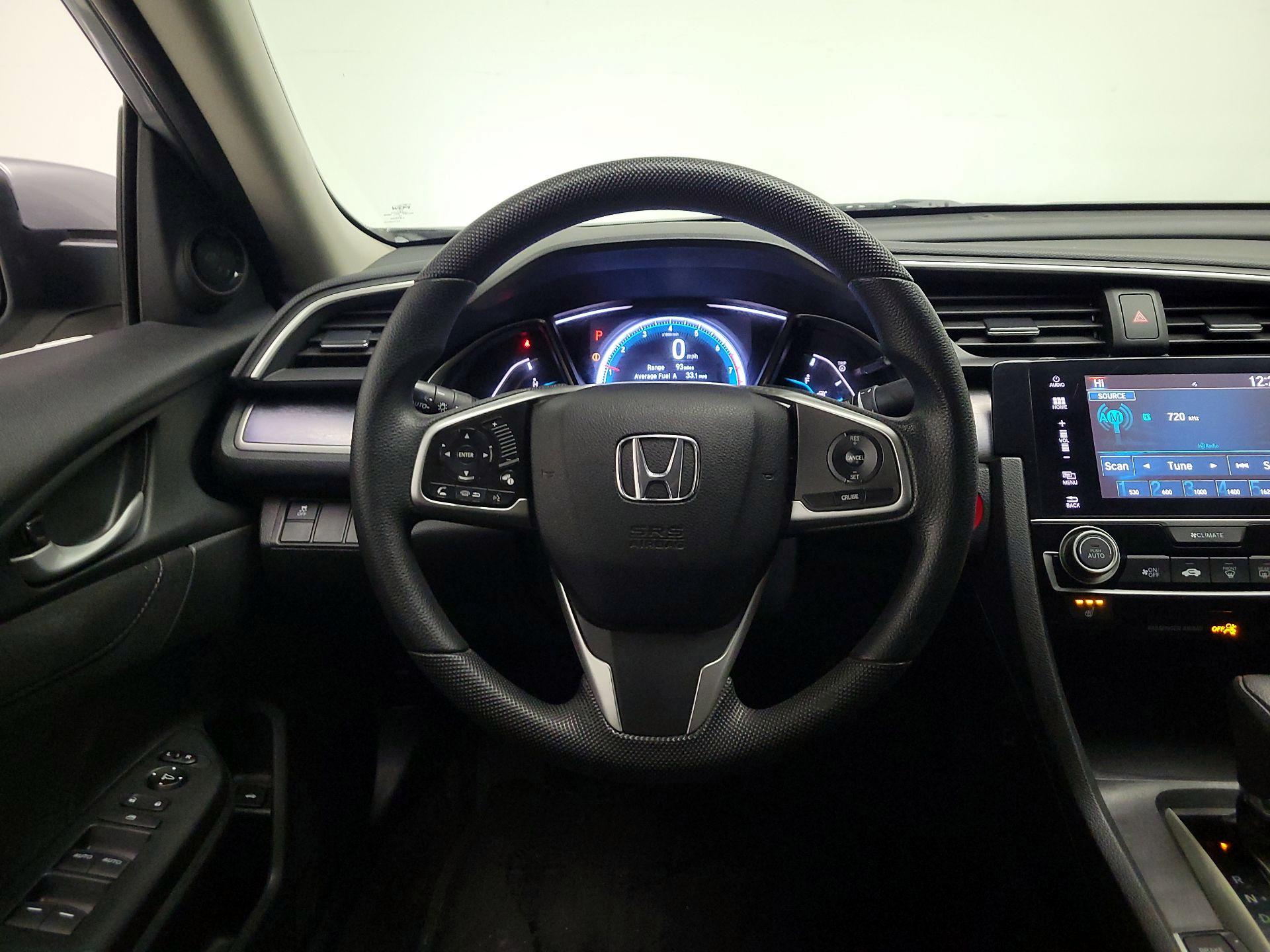 Thumbnail: 2016 Honda Civic - 10