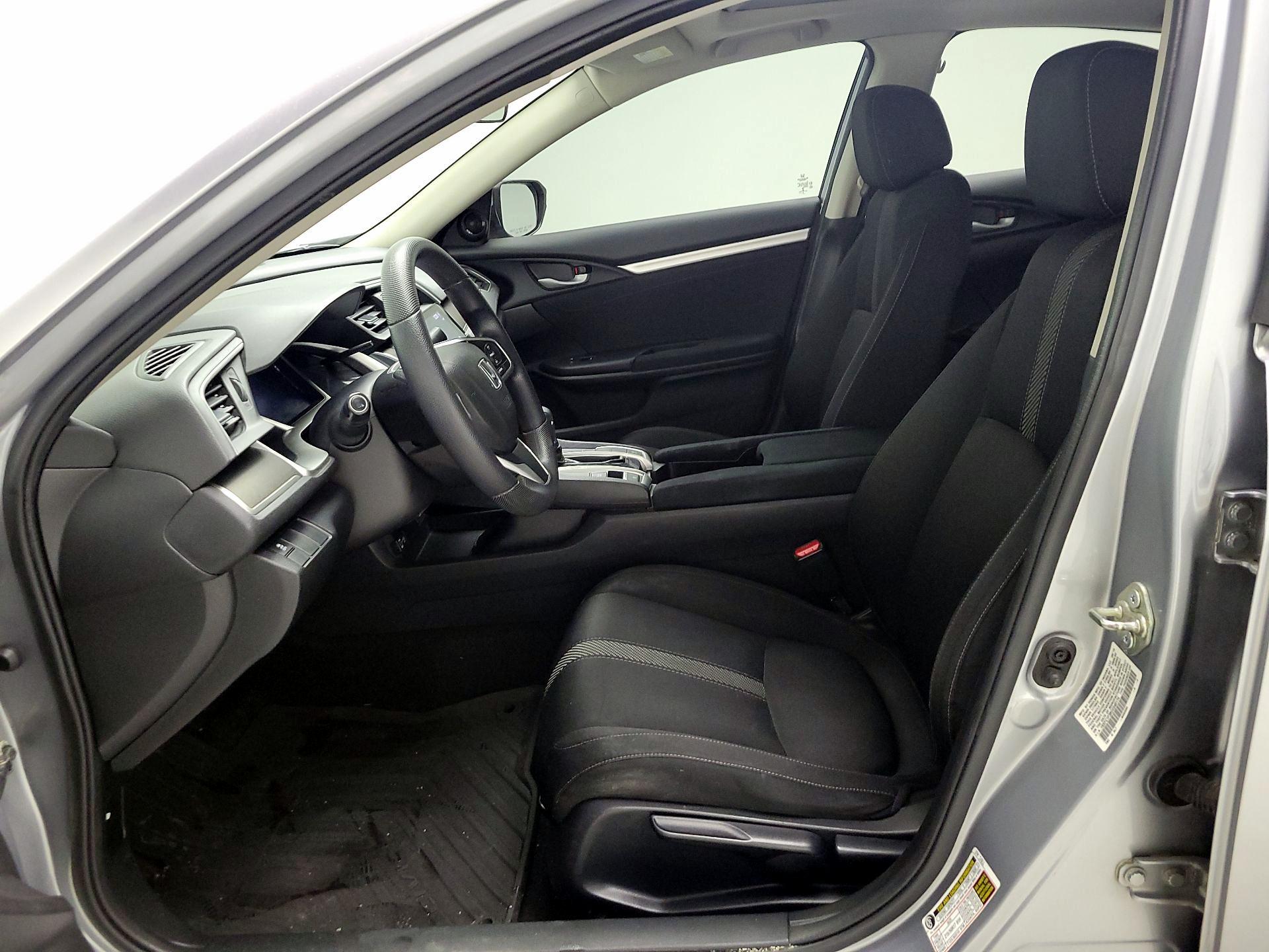 Thumbnail: 2016 Honda Civic - 11