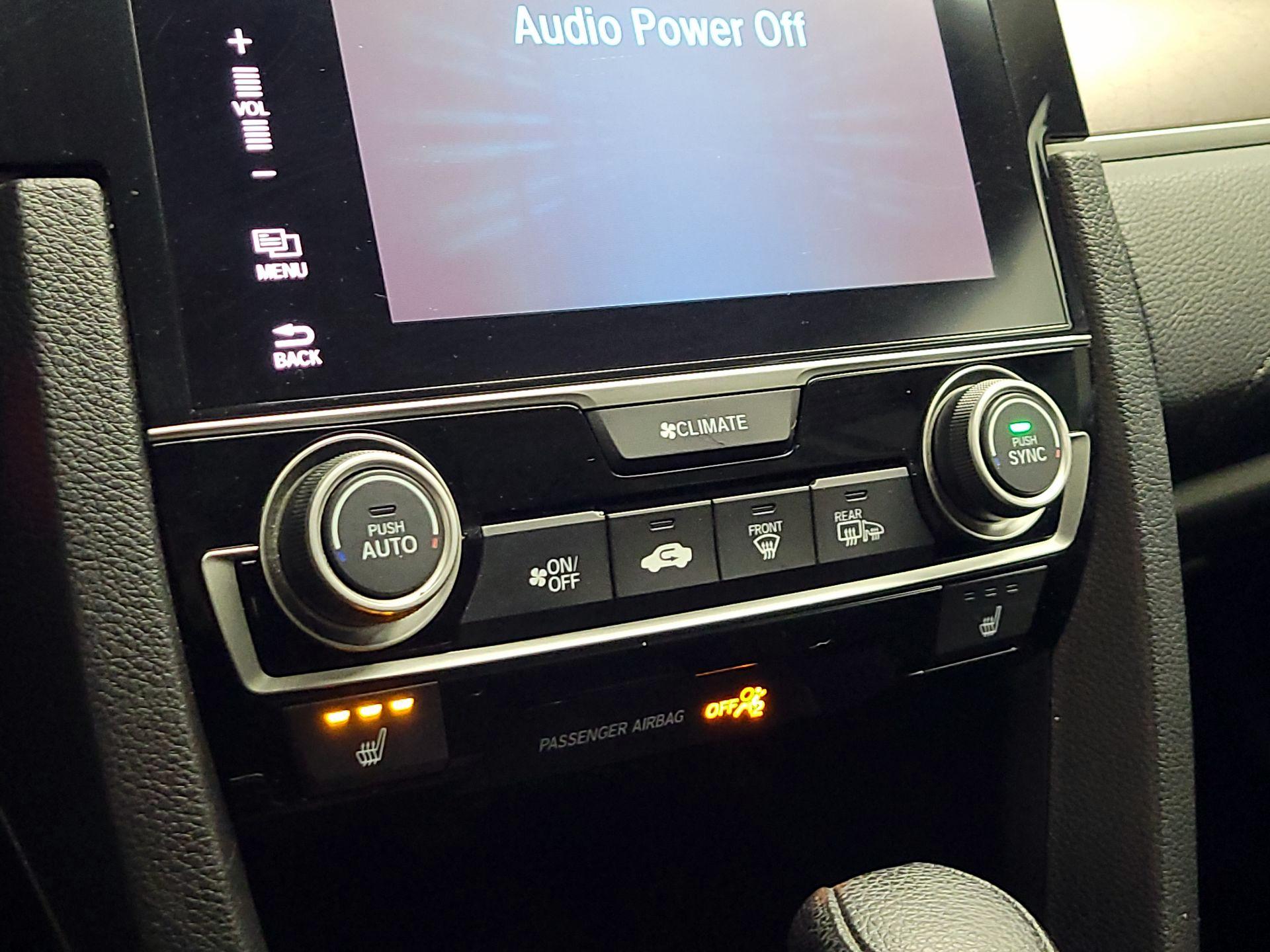 Thumbnail: 2016 Honda Civic - 15