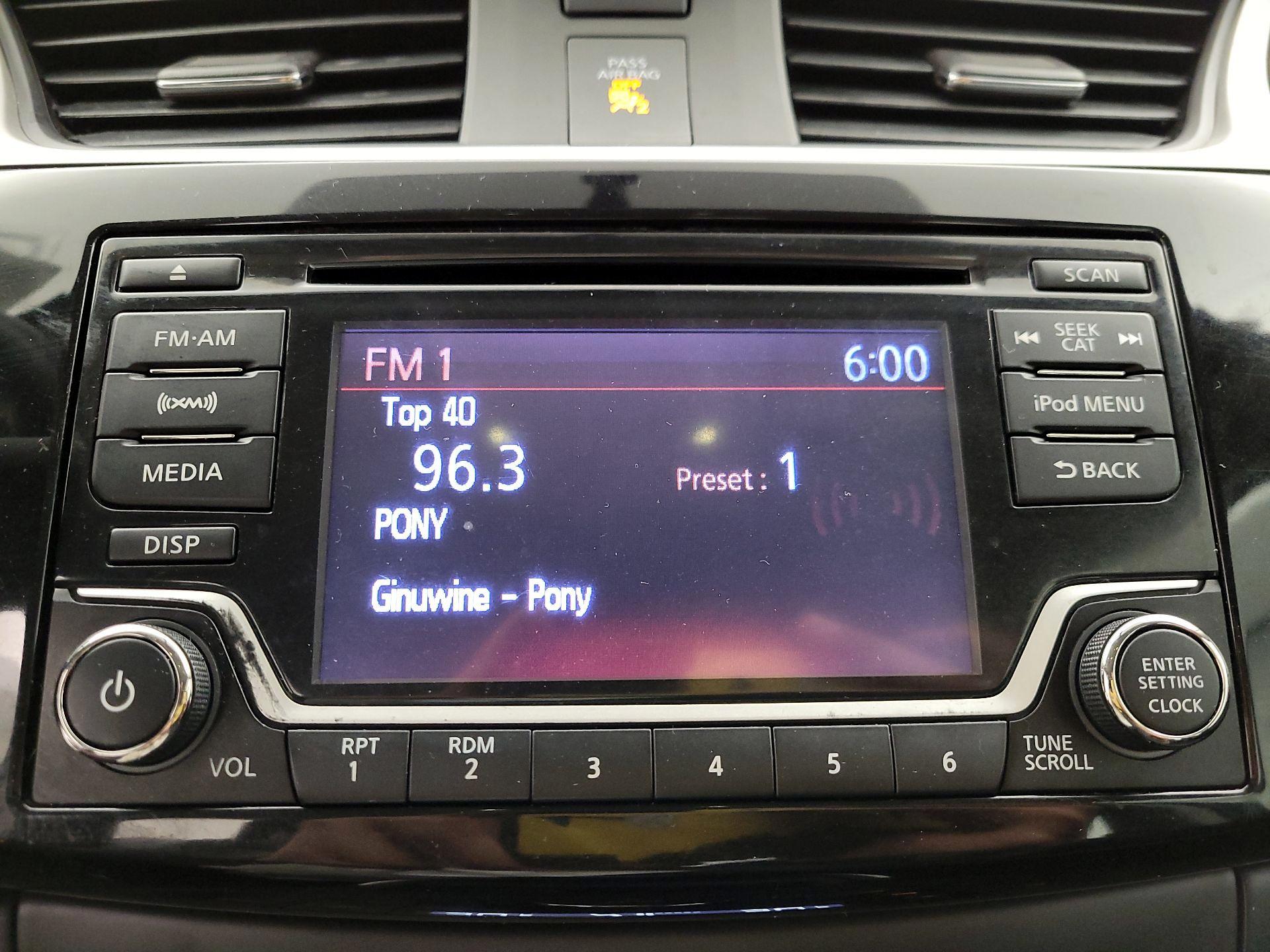 Thumbnail: 2018 Nissan Sentra - 15