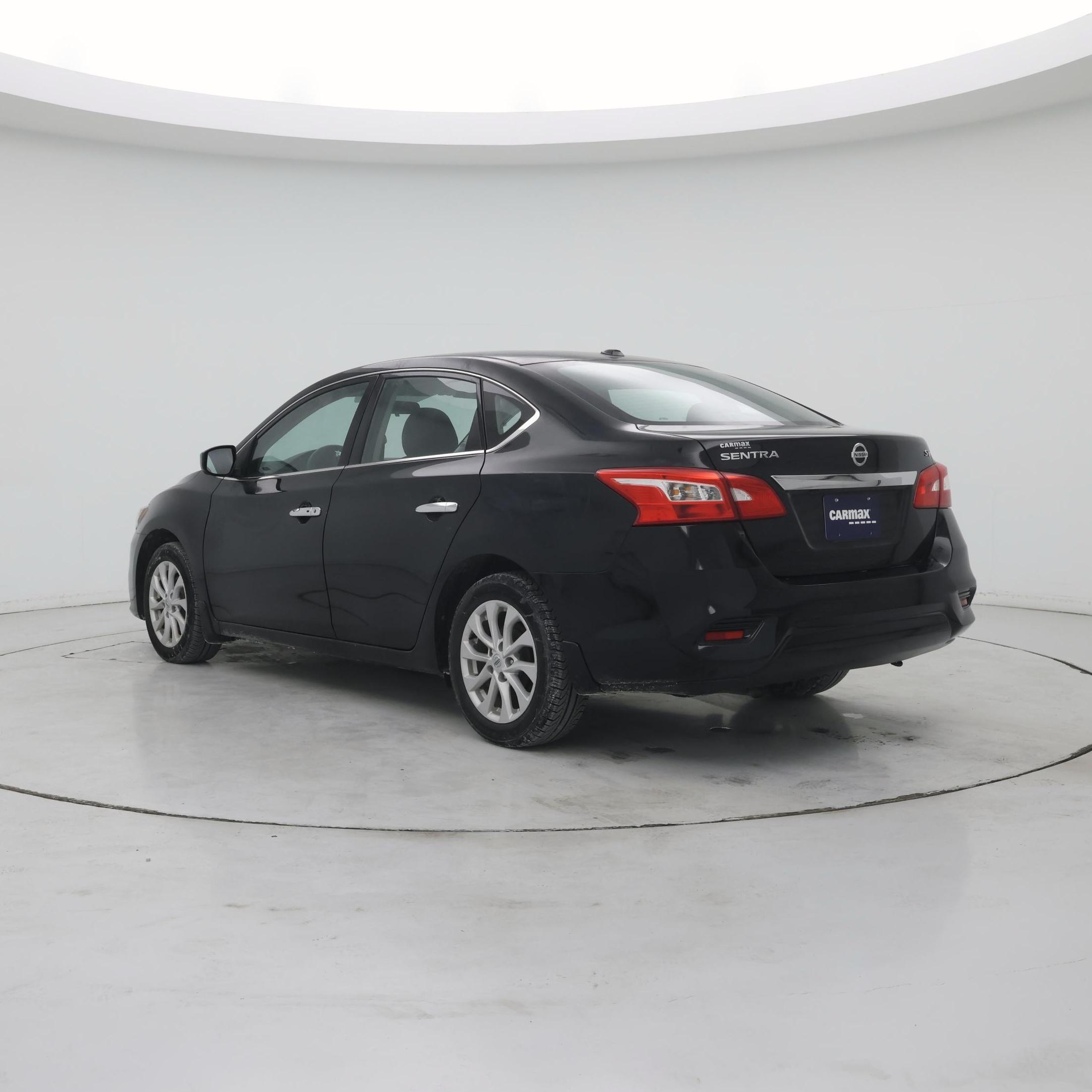 Thumbnail: 2018 Nissan Sentra - 2