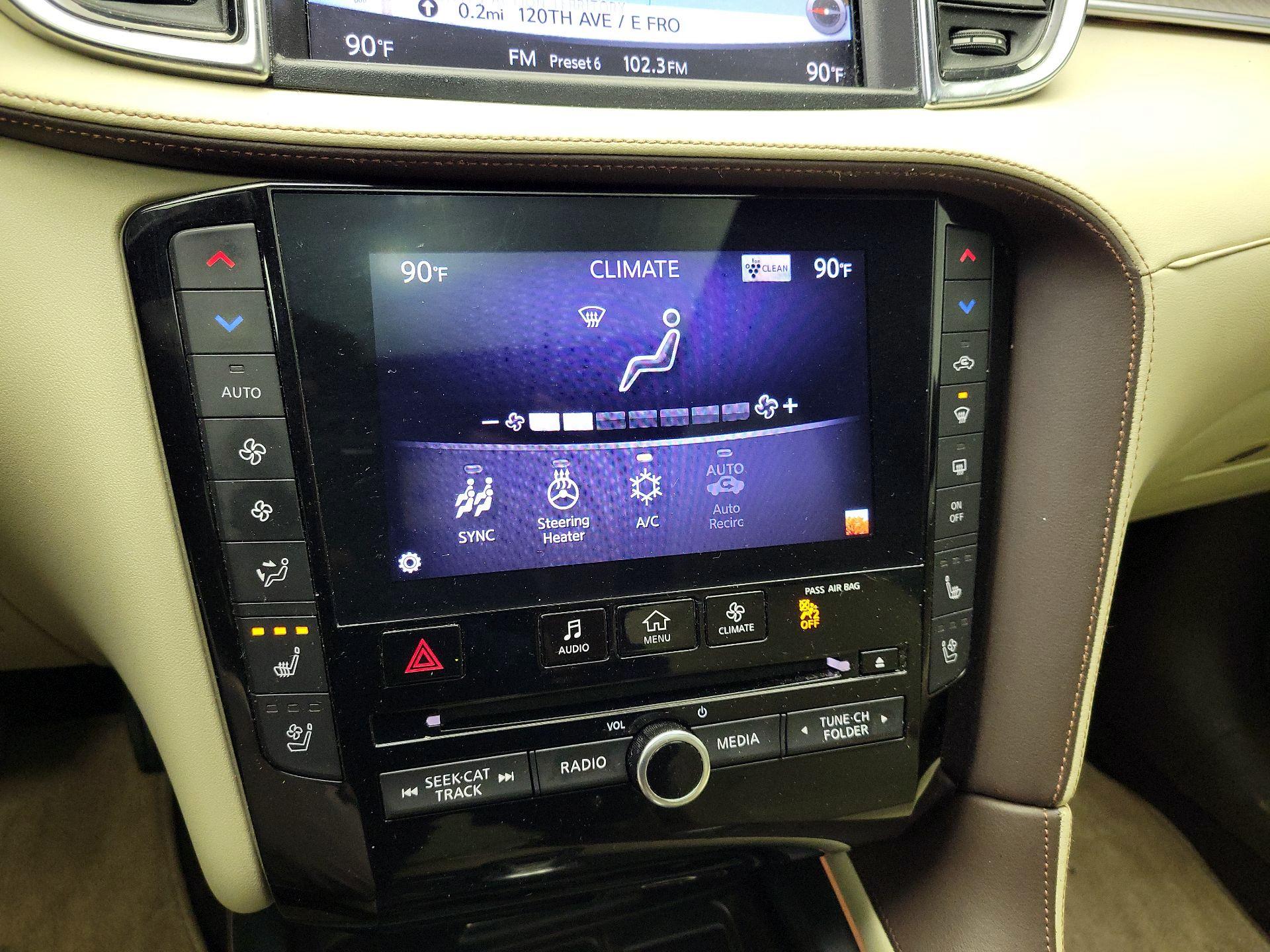 Thumbnail: 2019 INFINITI QX50 - 17