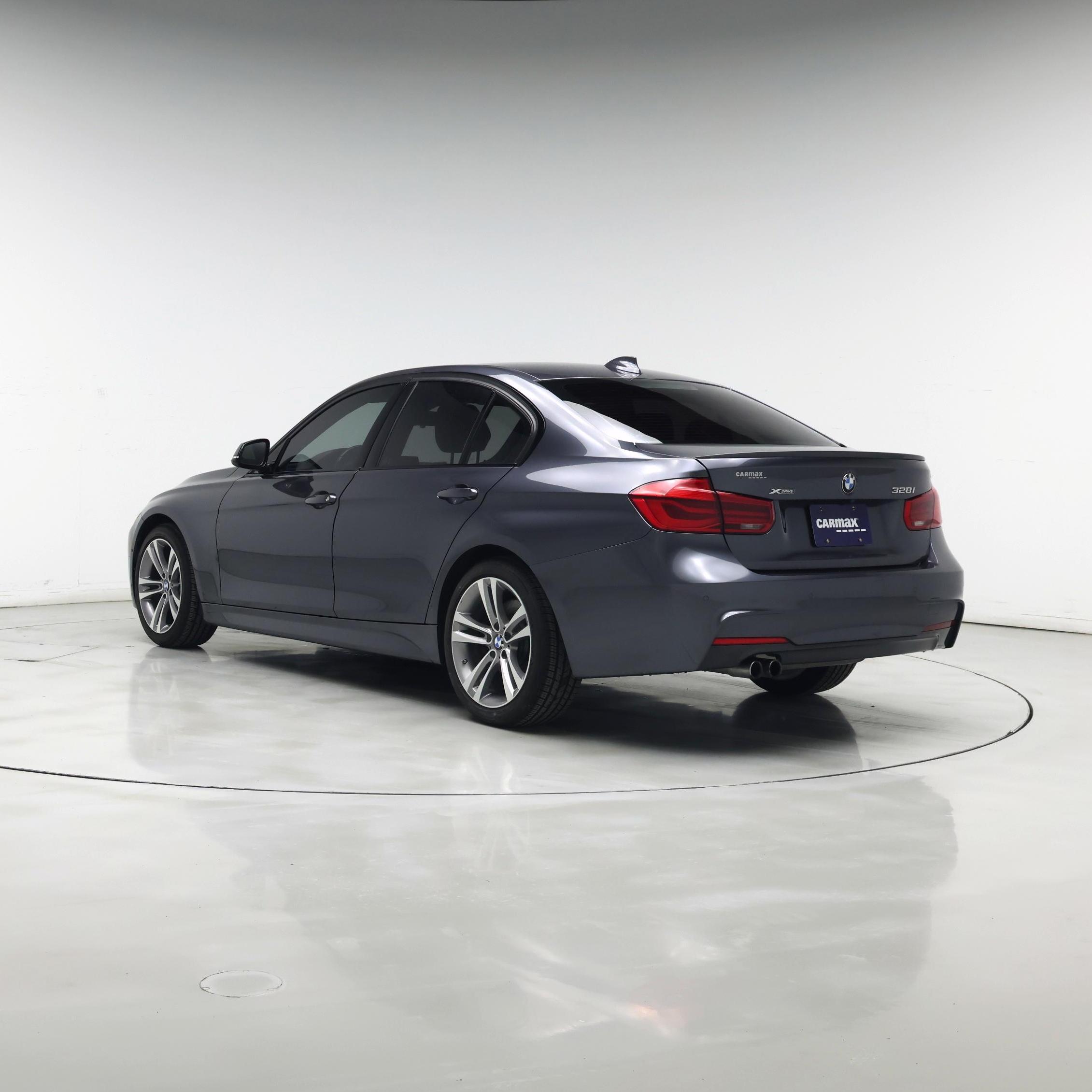 Thumbnail: 2016 BMW 3 Series - 2