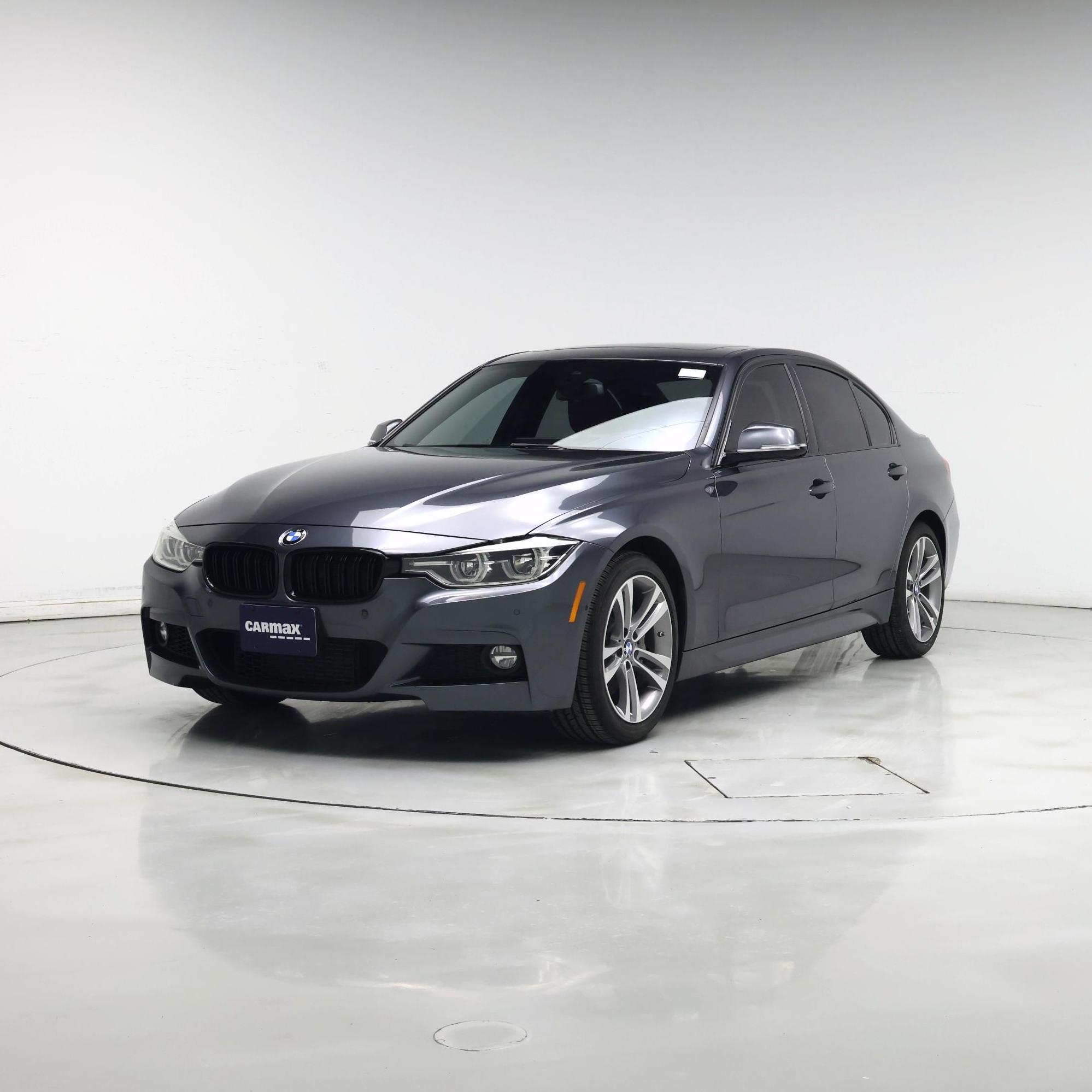 Thumbnail: 2016 BMW 3 Series - 4