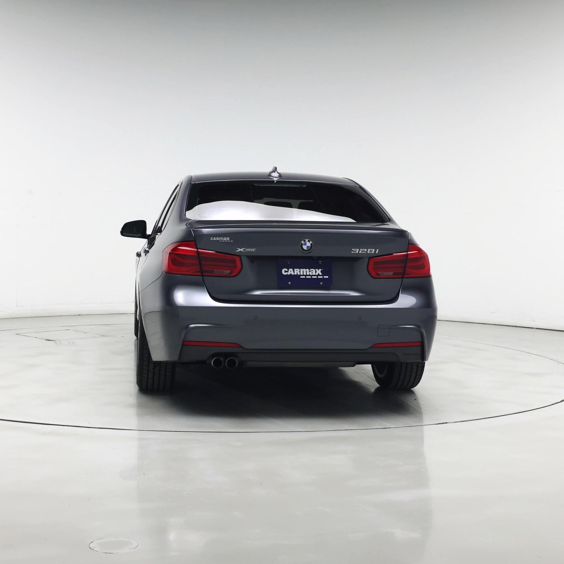 Thumbnail: 2016 BMW 3 Series - 6