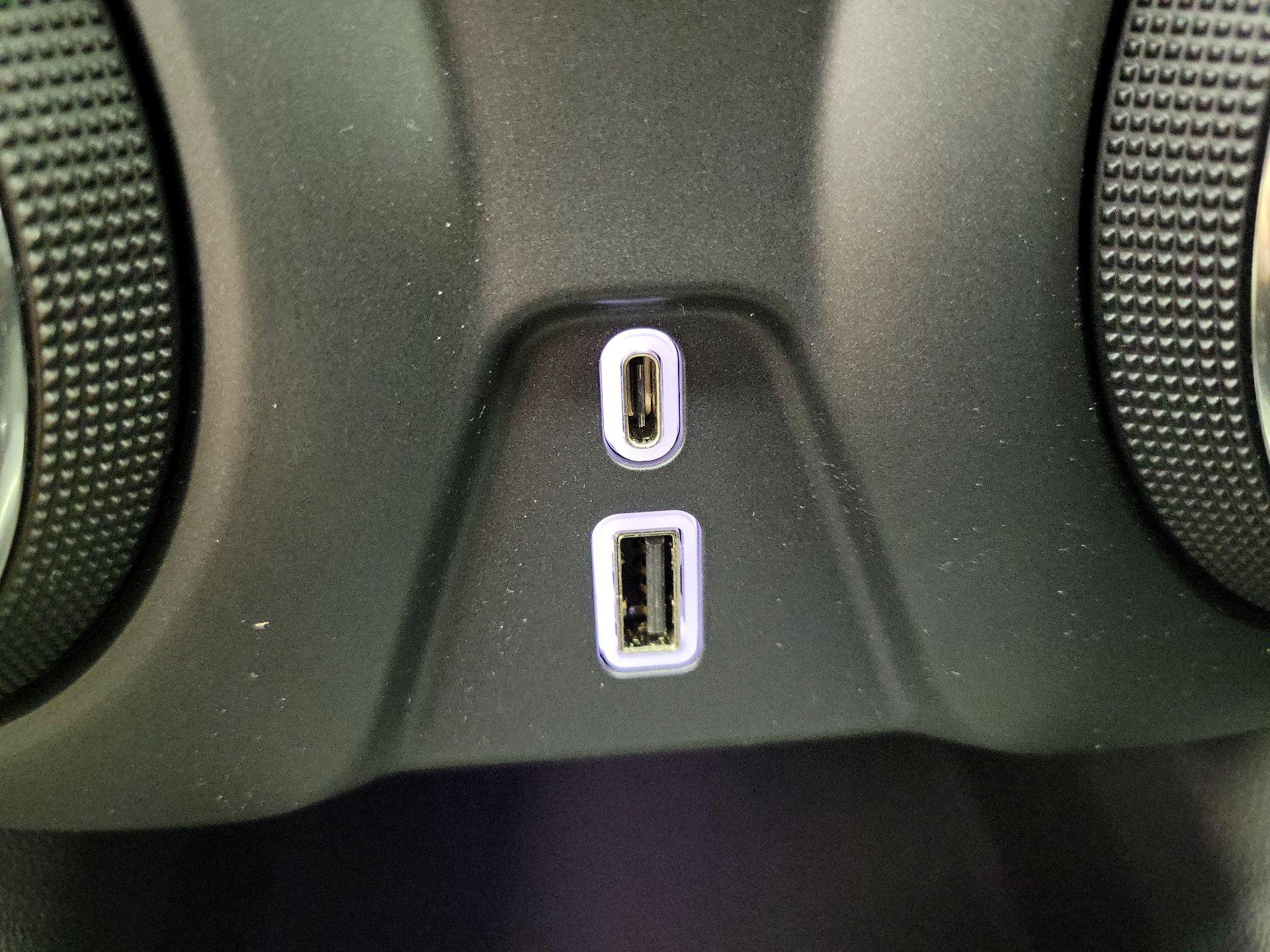 Thumbnail: 2020 Chevrolet Blazer - 17