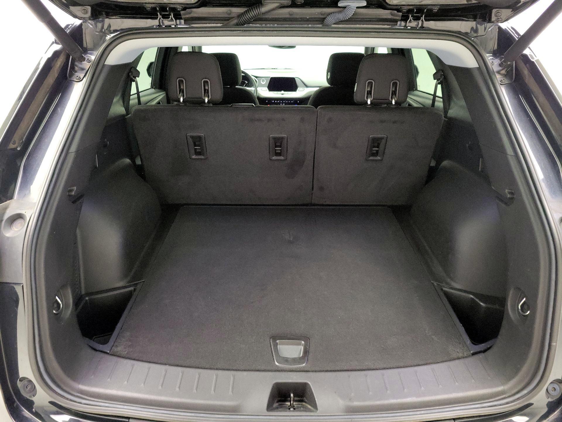 Thumbnail: 2020 Chevrolet Blazer - 19