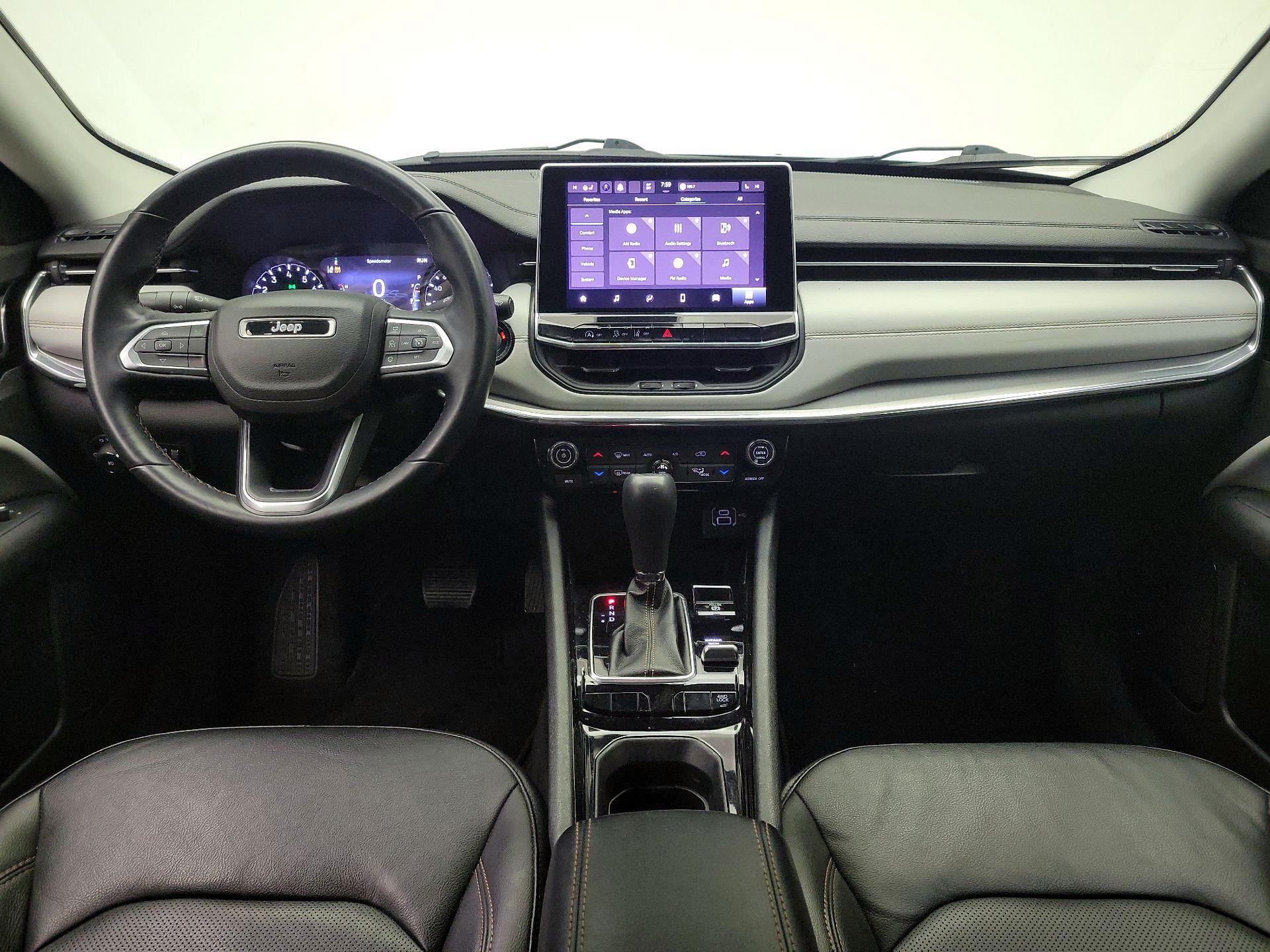 Thumbnail: 2022 Jeep Compass - 9