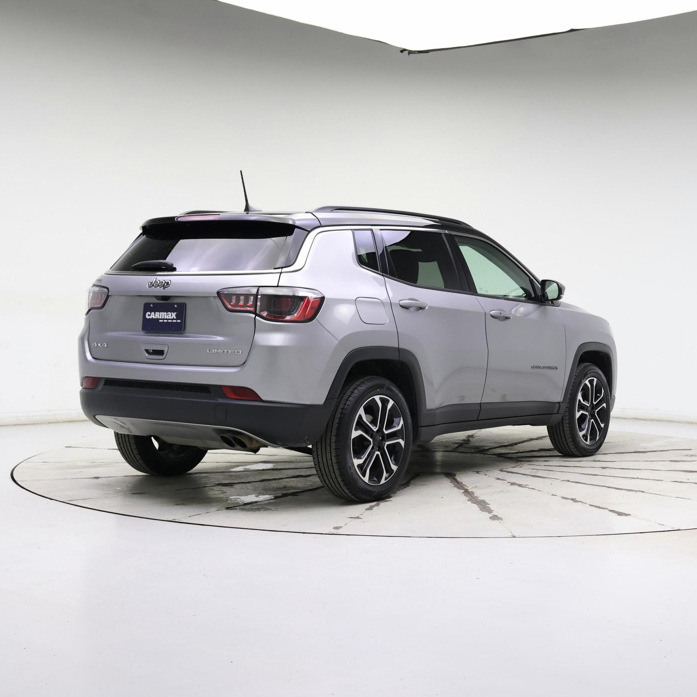 Thumbnail: 2022 Jeep Compass - 8