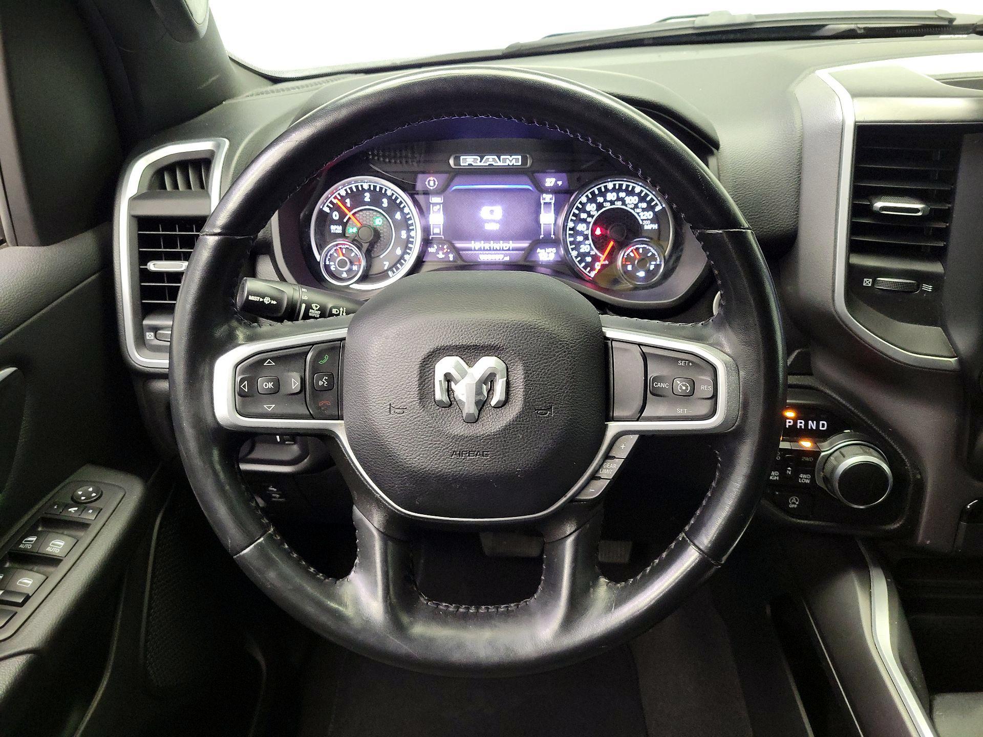 Thumbnail: 2023 RAM 1500 - 10