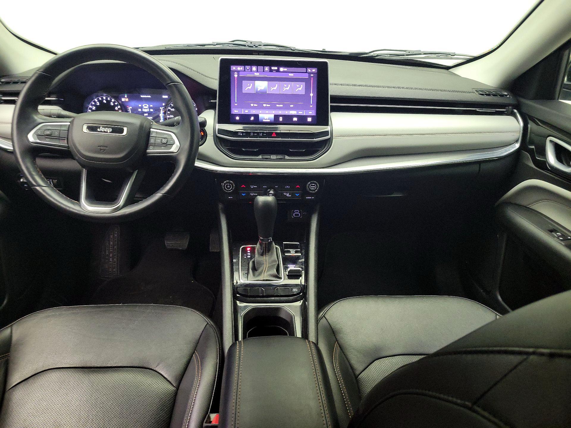 Thumbnail: 2022 Jeep Compass - 9