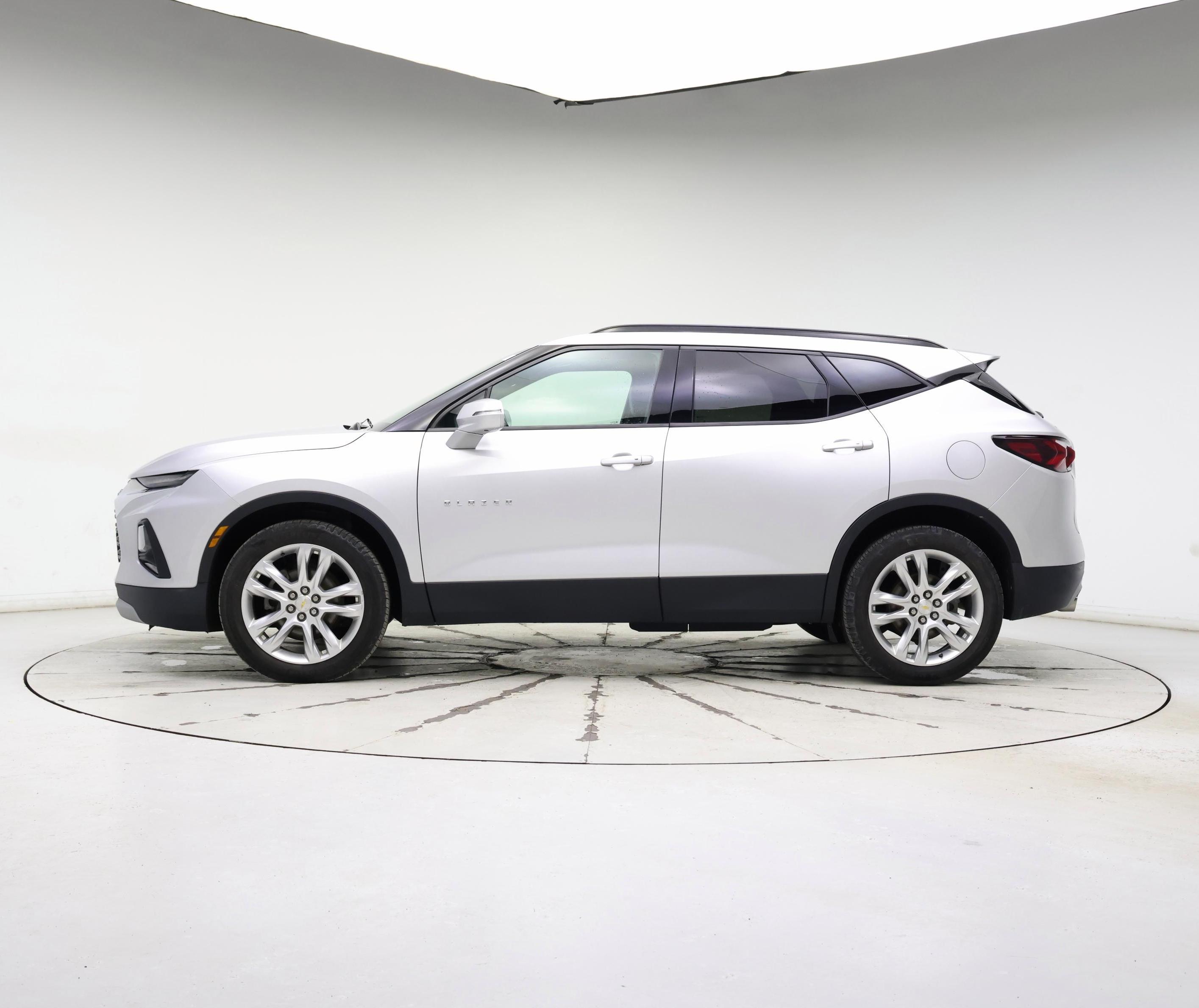 Thumbnail: 2020 Chevrolet Blazer - 3