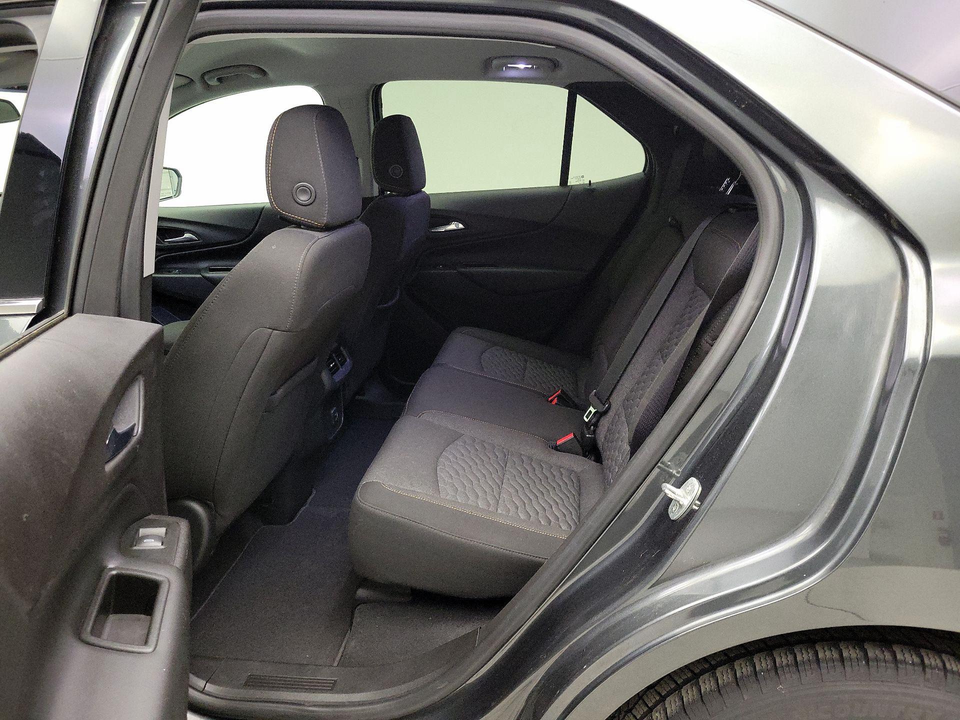 Thumbnail: 2020 Chevrolet Equinox - 18