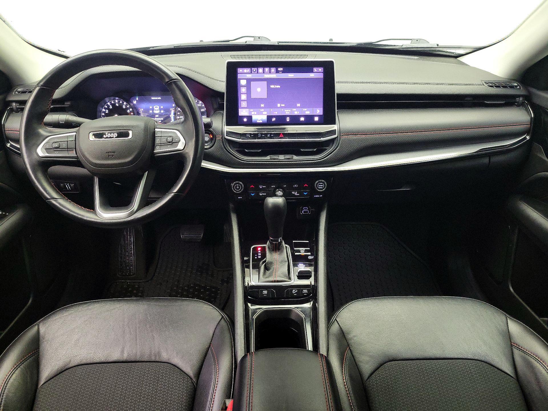 Thumbnail: 2022 Jeep Compass - 9