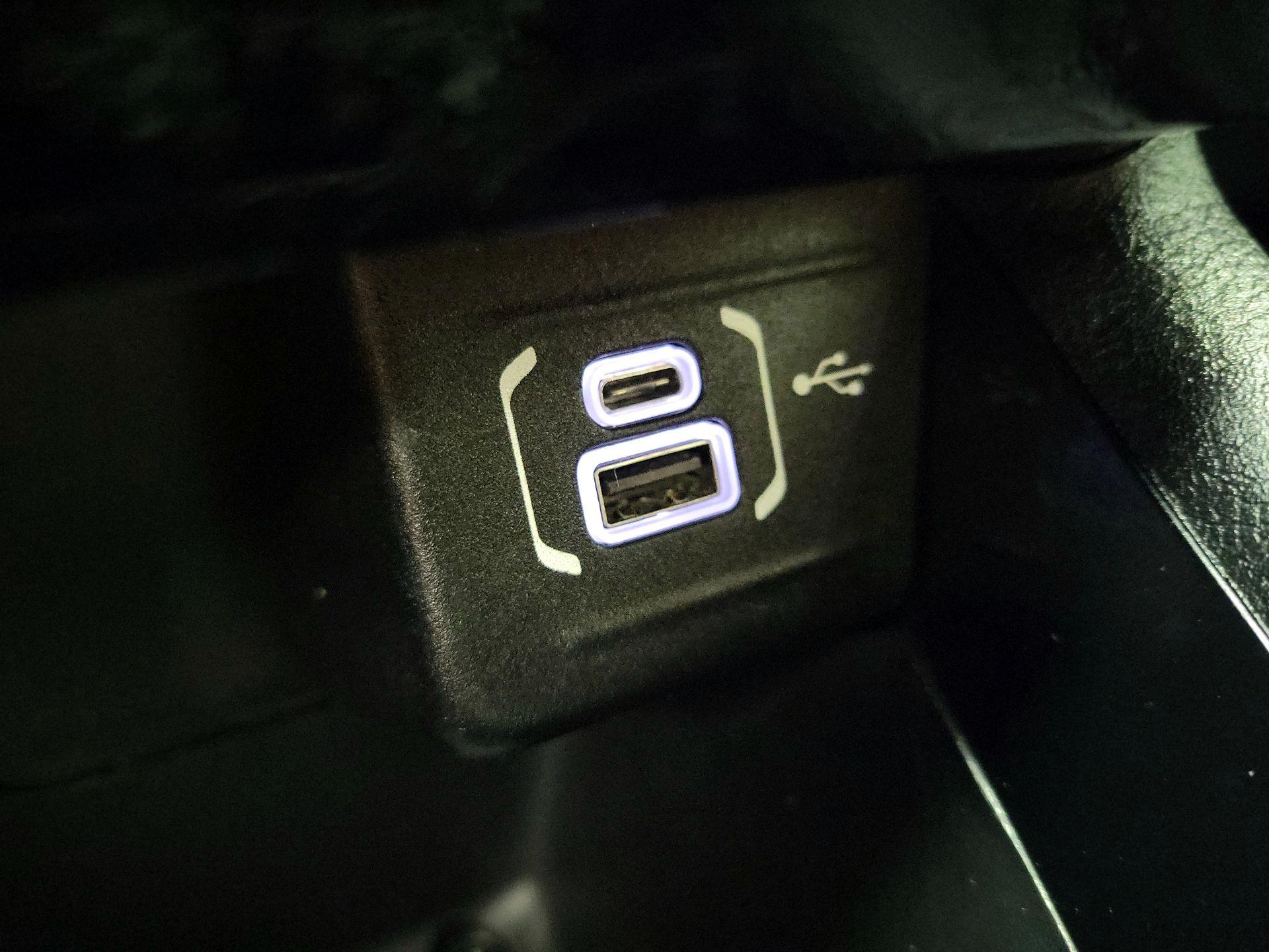 Thumbnail: 2022 Jeep Compass - 18